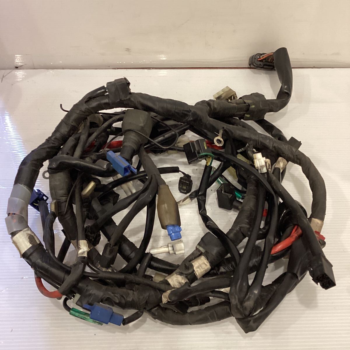 A03-8 ヤマハ シグナスX SE44J メインハーネス 動作確認済み 純正部品_画像1