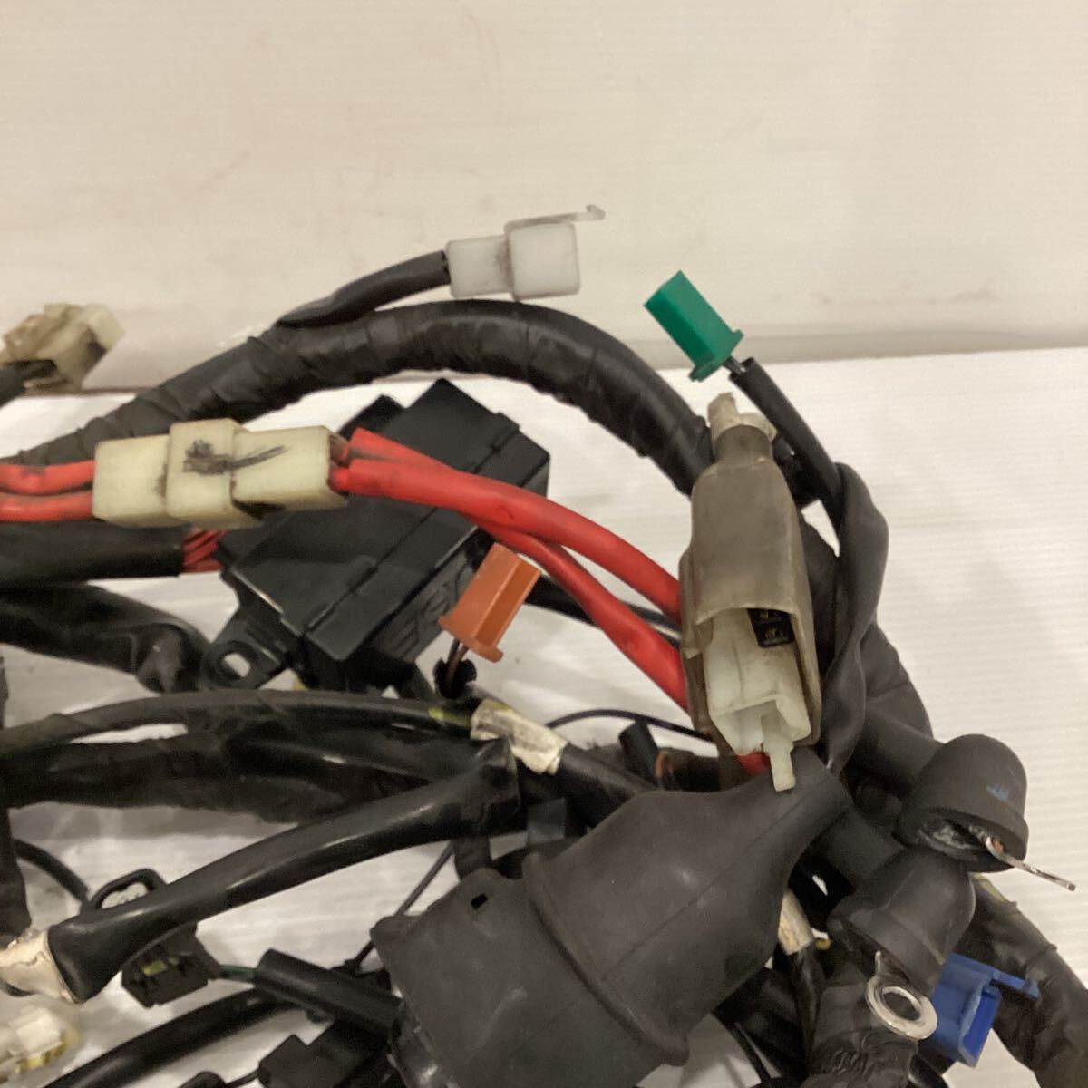 A03-8 ヤマハ シグナスX SE44J メインハーネス 動作確認済み 純正部品_画像8
