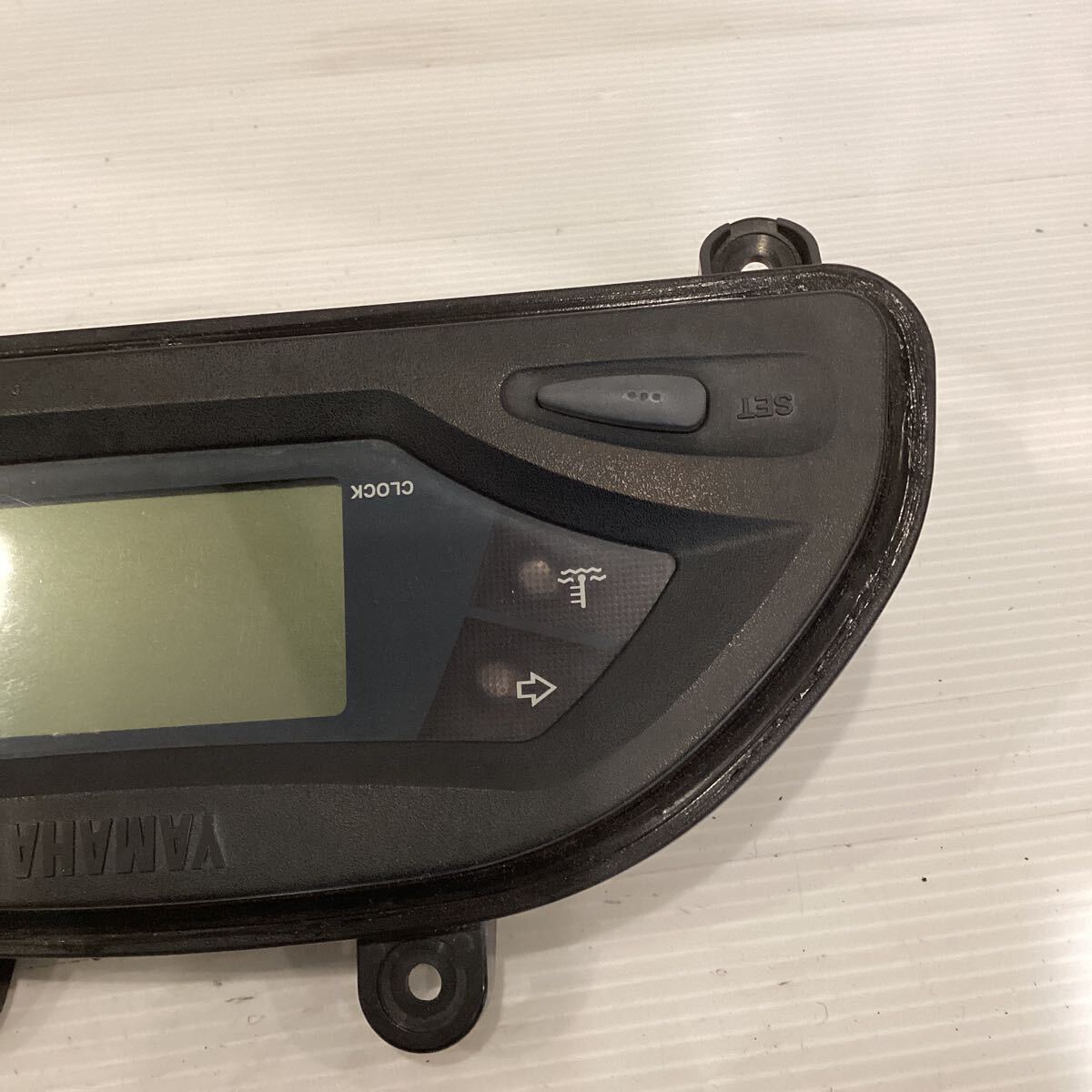 E61-15 ヤマハ マジェスティ125 キャブ車 5CA スピードメーター　動作確認済み 純正部品_画像3