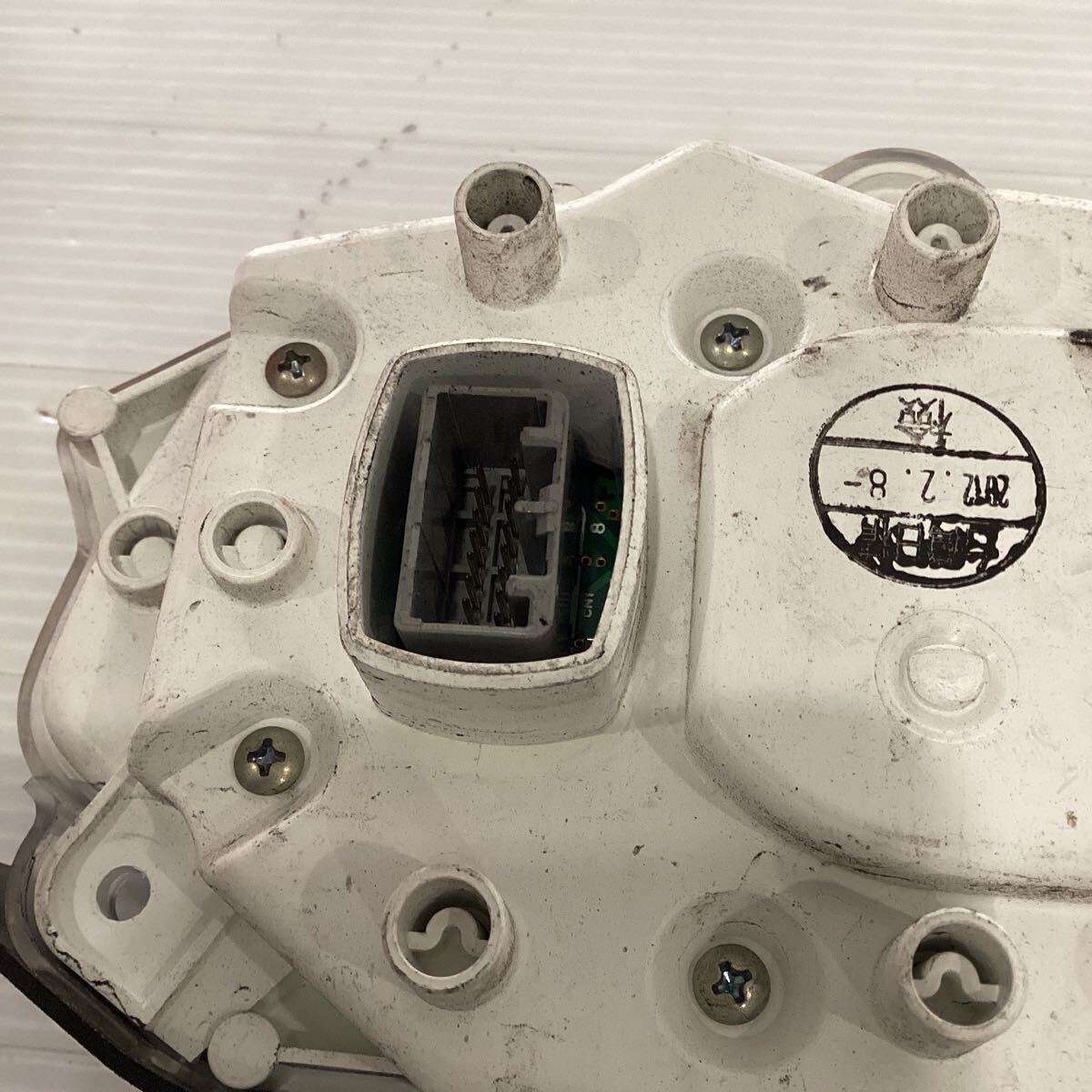 E61-21 スズキ アドレスV125S CF4MA スピードメーター 動作確認済み 純正部品_画像3