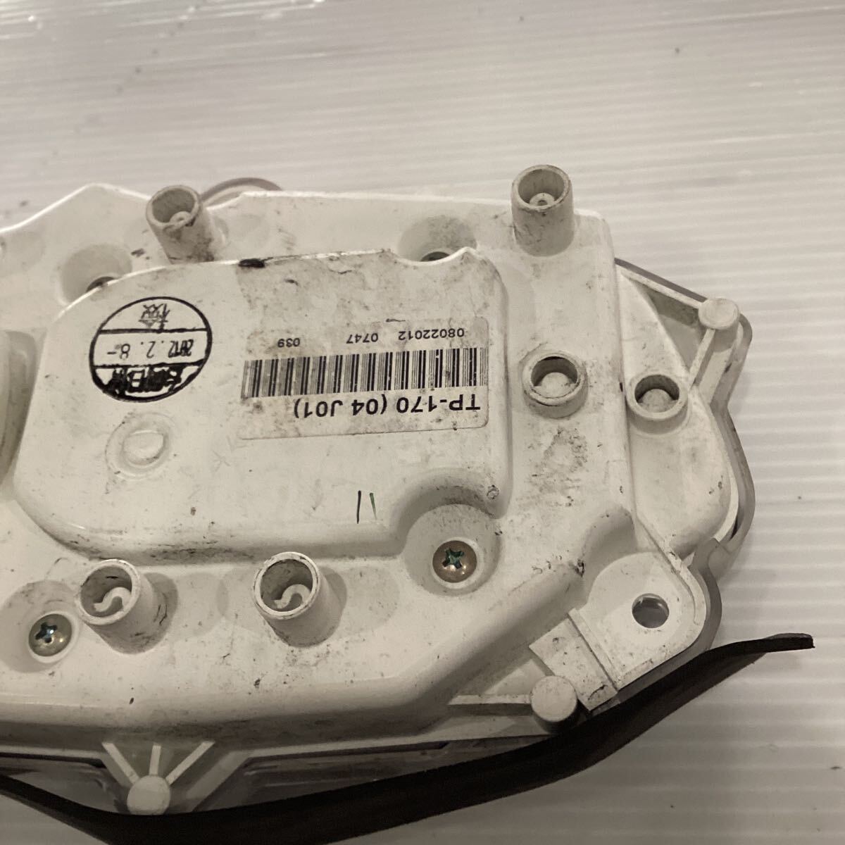 E61-21 スズキ アドレスV125S CF4MA スピードメーター 動作確認済み 純正部品_画像4