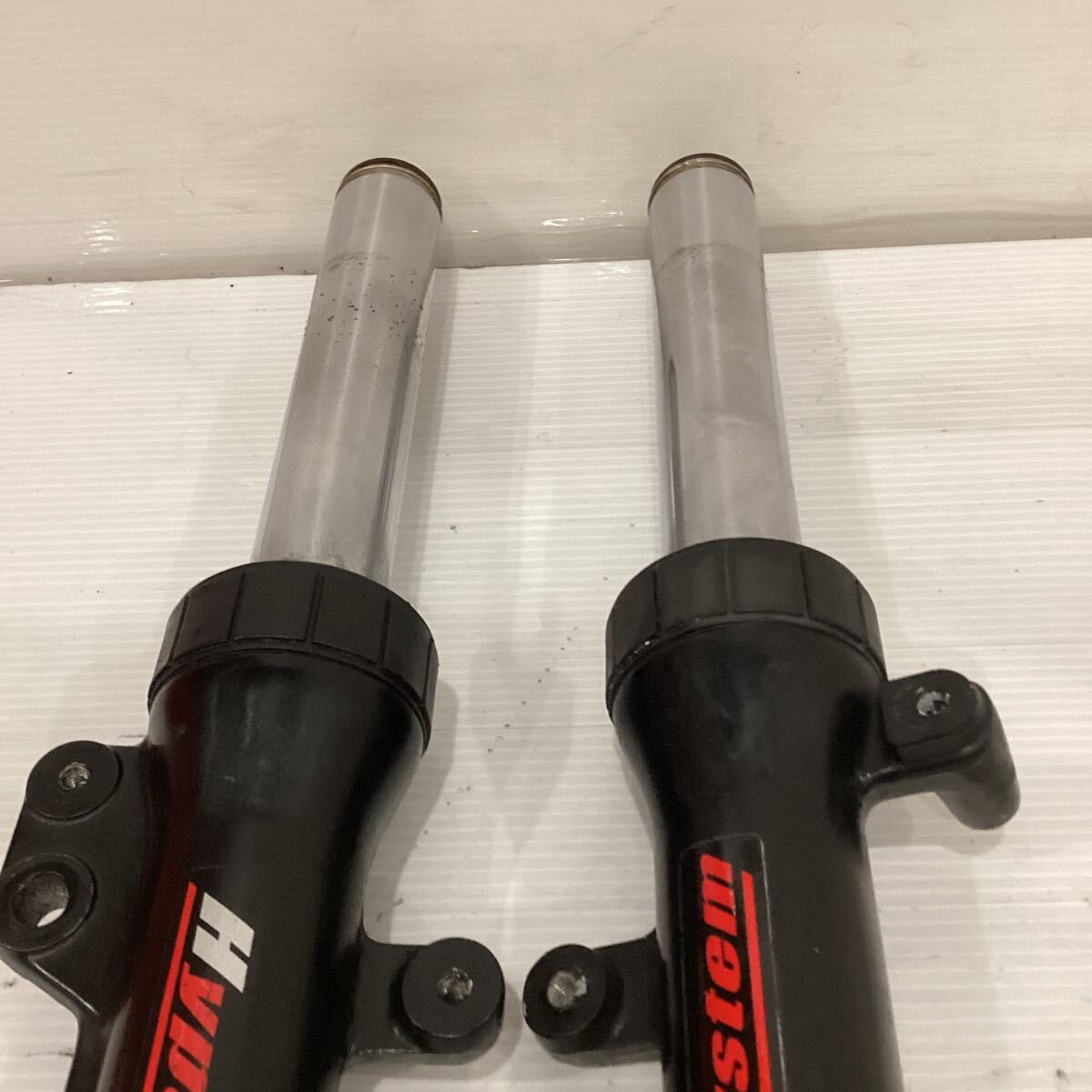 A10-5 ヤマハ シグナスX SE44J 国内2型　フロントフォーク　漏れ有り　純正部品_画像2