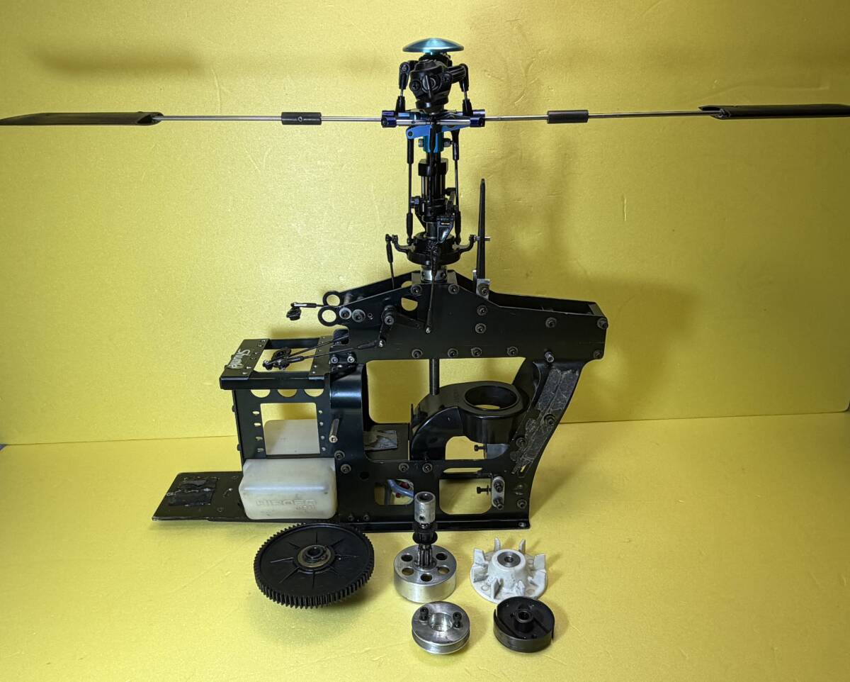 HIROBO ヒロボー　シャトル　10ミリマスト仕様オプションヘッド　金属製フレーム　クラッチ　ベル付き　中古_画像1