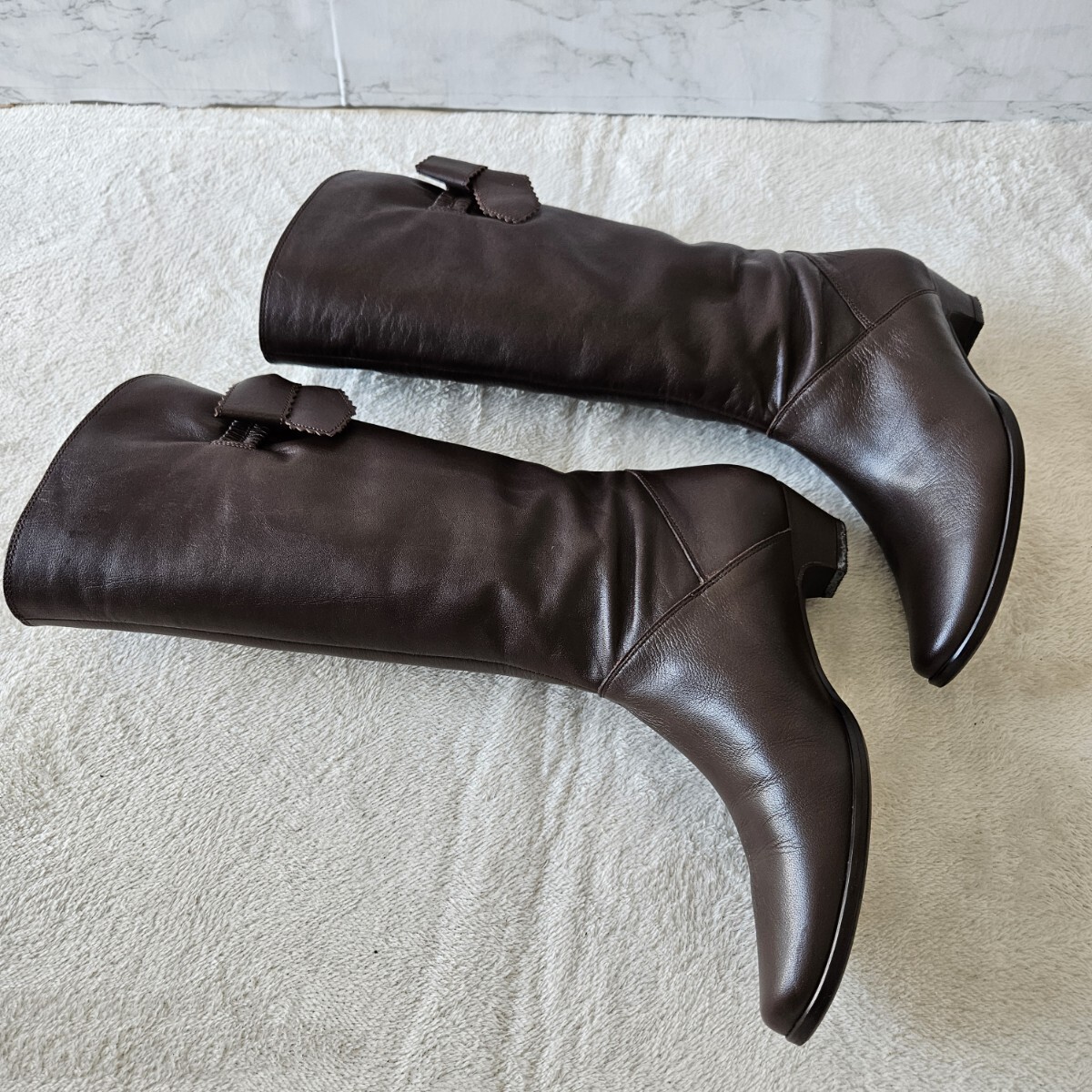 EIZO エイゾー chuchoter 天然皮革 ロングブーツ バックリボン ブラウン サイズ22.5cm かかとのすり減りが若干あります_画像3