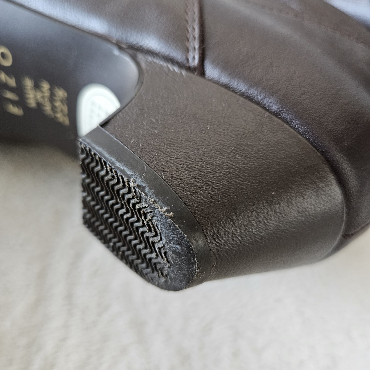 EIZO エイゾー chuchoter 天然皮革 ロングブーツ バックリボン ブラウン サイズ22.5cm かかとのすり減りが若干あります_画像8