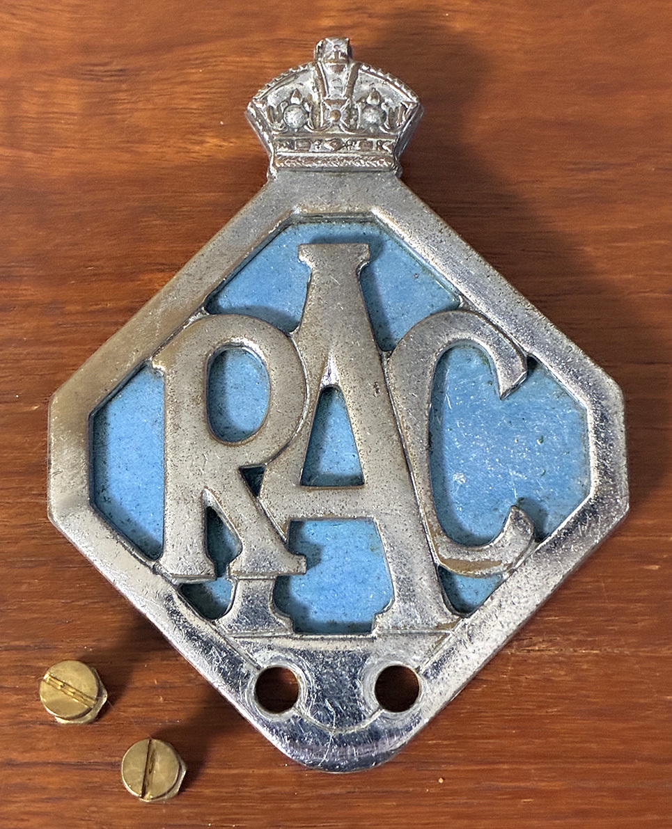1940〜50年代 英国製 RAC グリルバッジ(プレートタイプ)ビンテージ 当時物 Royal Automobile Club England Mini Vespa Lambretta などに _画像1