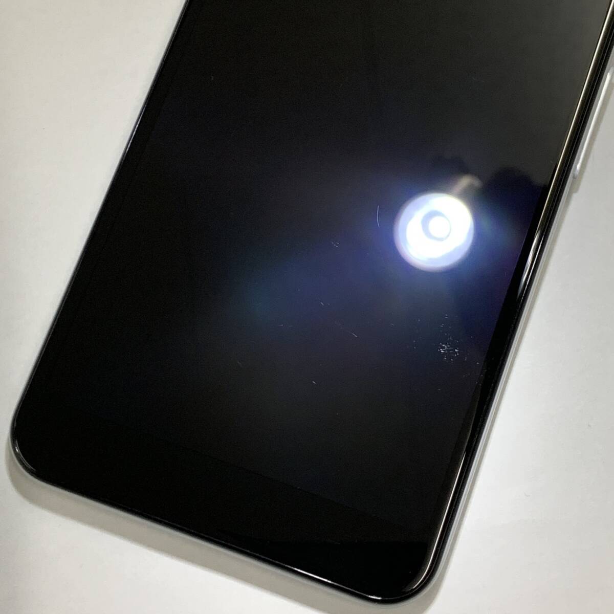 【中古/ジャンク】SoftBank Google Pixel3a 64GB G020H クリアリーホワイト 判定〇 / SIMフリー SIMロック解除済み デモ機 8164_画像8