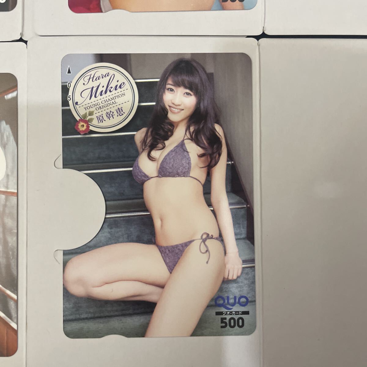 No156 Young Champion QUO карта идол gravure