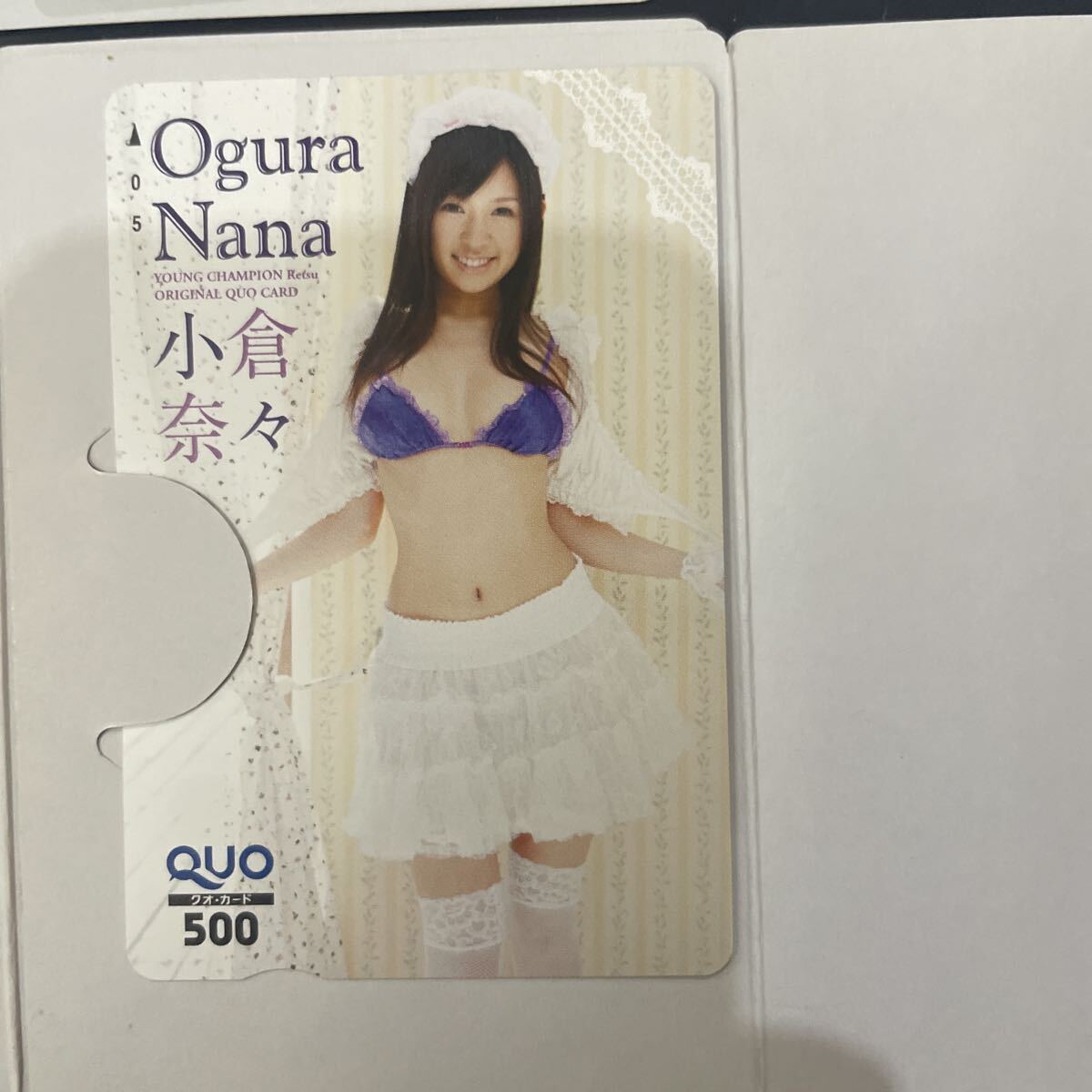 No158 Young Champion QUO карта идол gravure