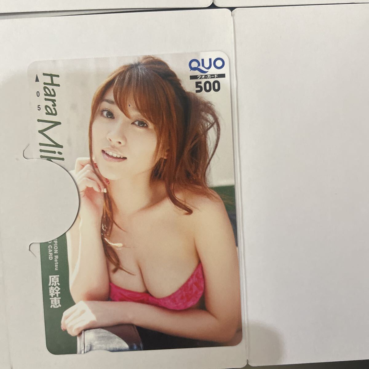 No180 Young Champion QUO карта идол gravure