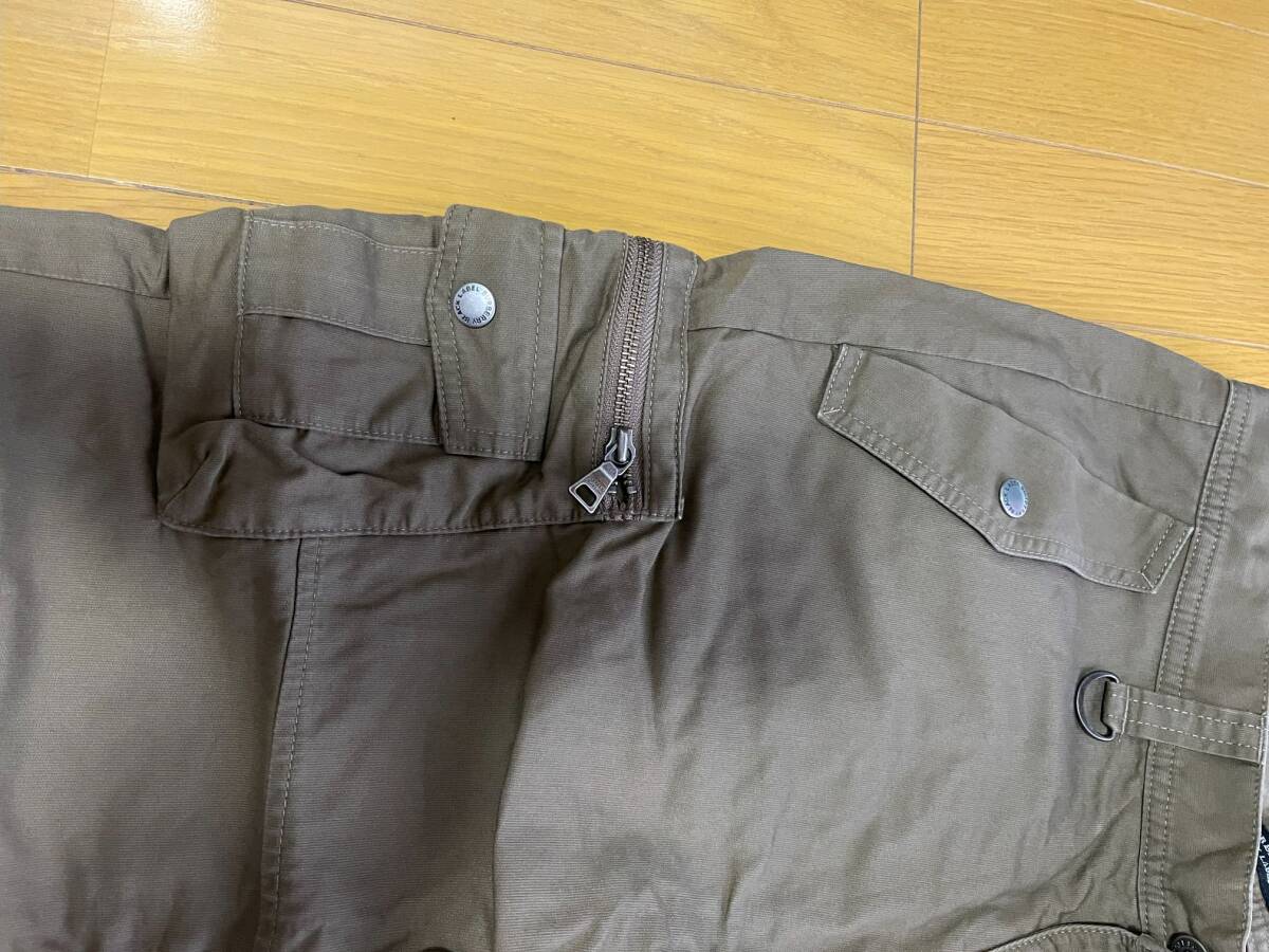 BURBERRY BLACK LABELカーゴパンツ(カーキ色)76_画像6