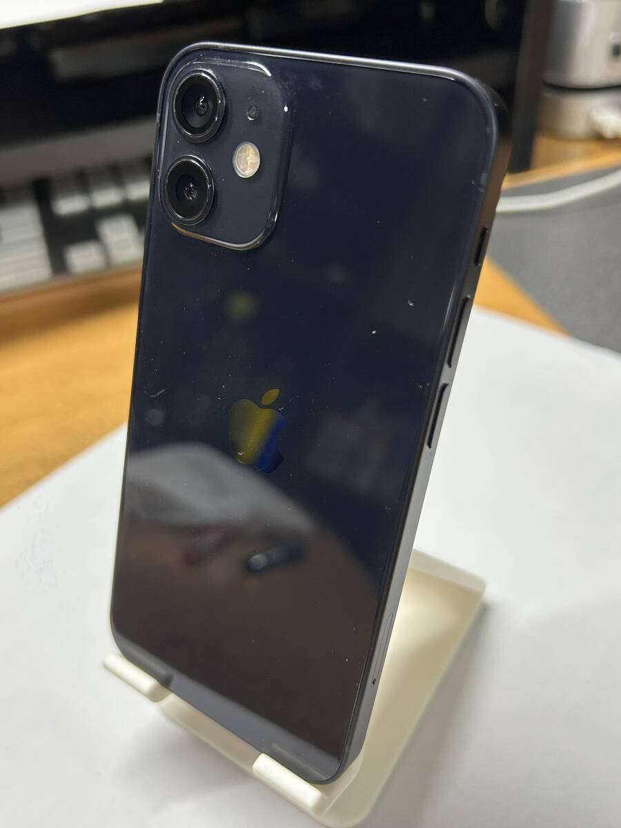 iPhone12 mini 128GB черный sim free прекрасный товар ( б/у )Apple( Apple ) б/у. оригинальный покрытие . новый товар. экран стекло 1 листов имеется 