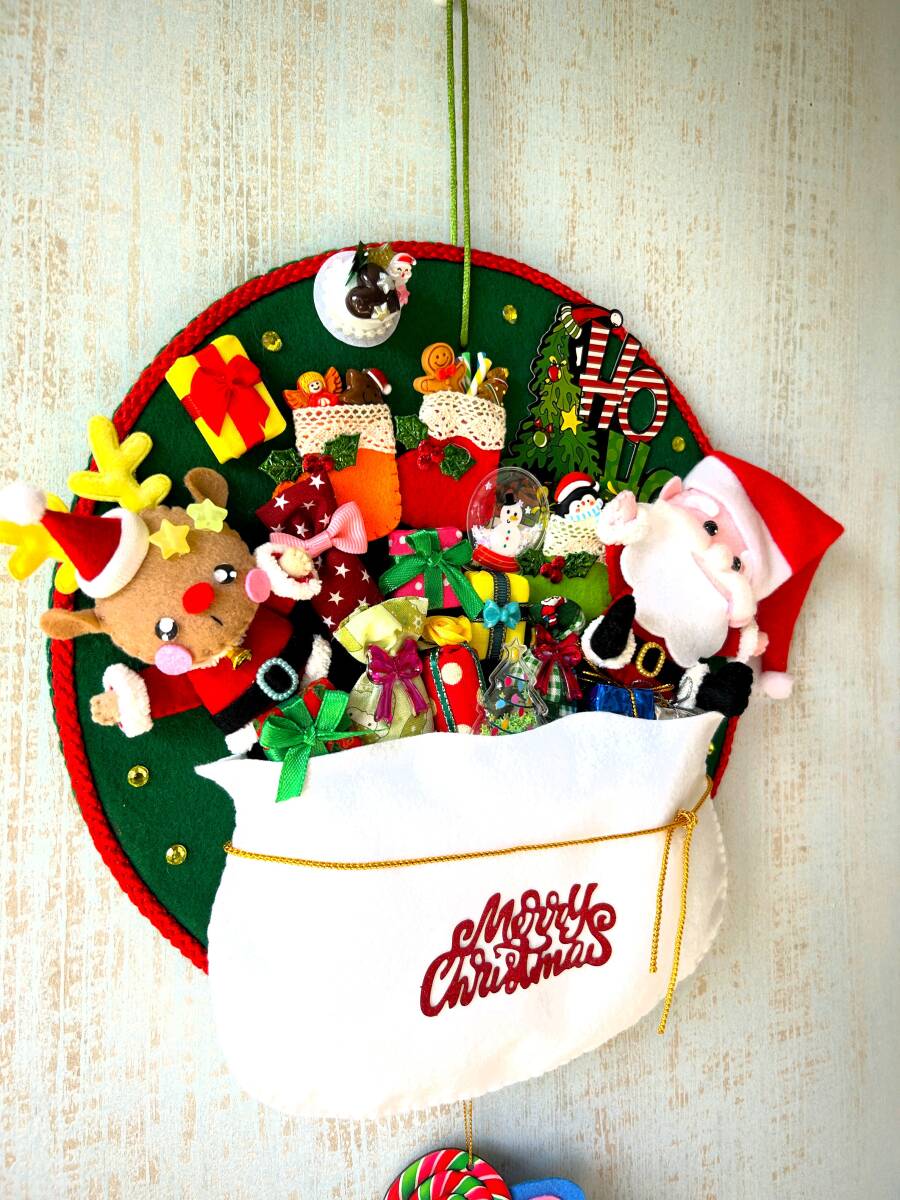 HAPPY*ハンドメイド*フェルト*クリスマス*リース*壁飾り*インテリア*サンタ*プレゼント*ケーキ*靴下*ゾウ*パンダ*キリン*_画像8