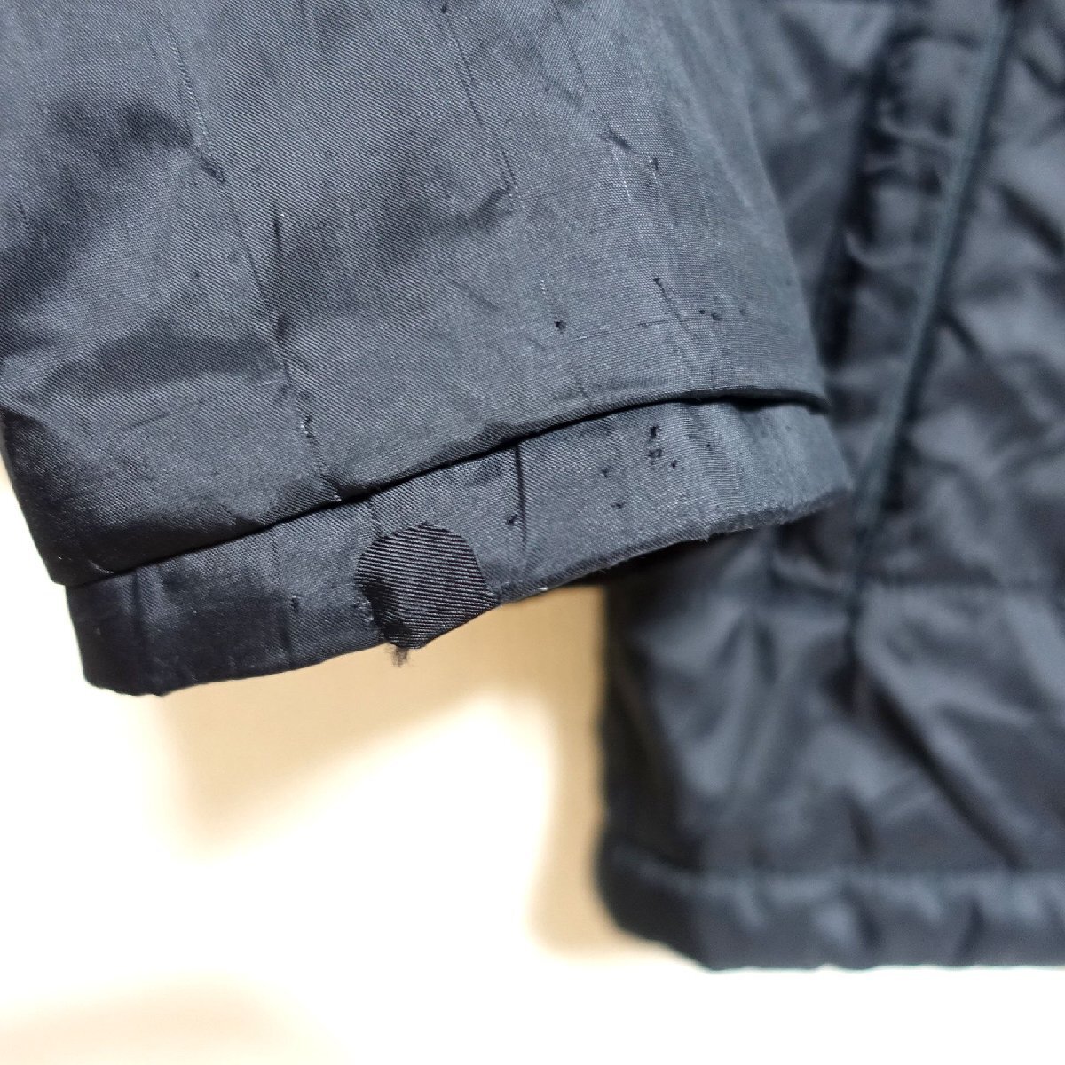 THE NORTH FACE ノースフェイス 化繊綿 中綿ジャケット メンズ Mサイズ 正規品 ブラック Z6097_画像7