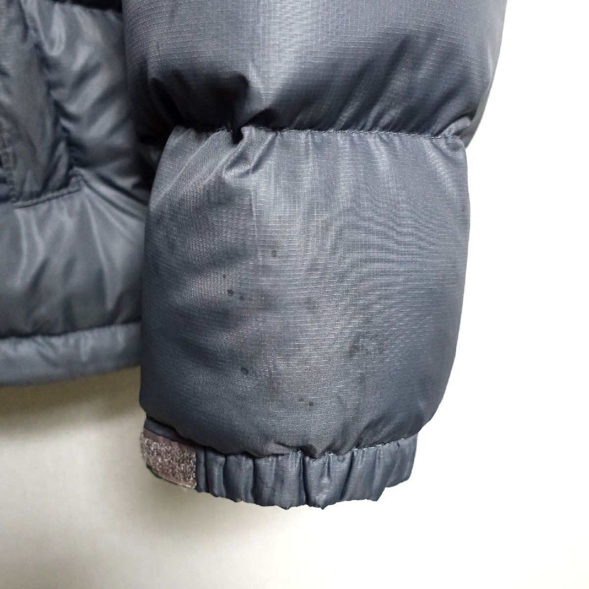 THE NORTH FACE ノースフェイス ヌプシ ダウンジャケット 700FP メンズ Sサイズ 正規品 グレー Z6021_画像5