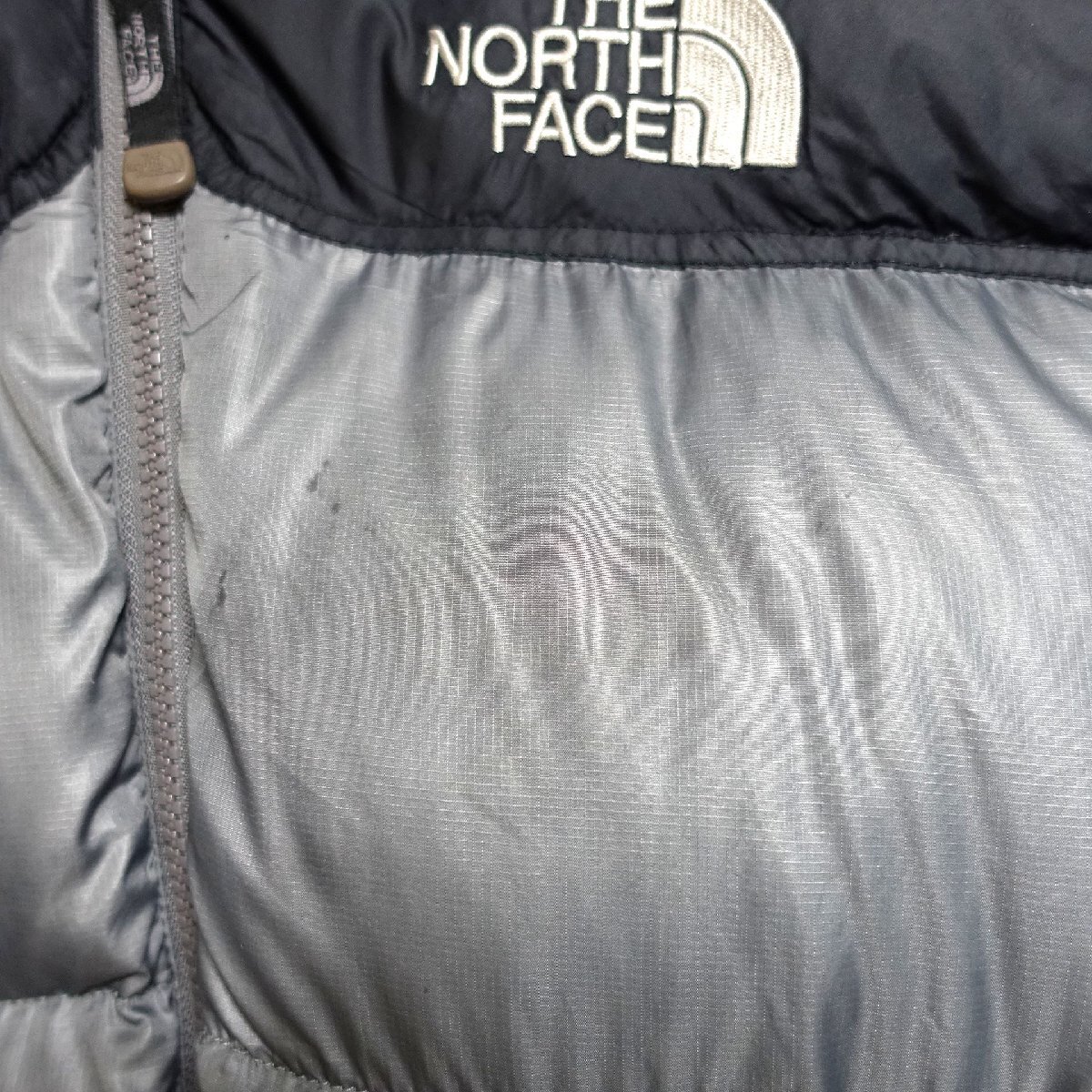 THE NORTH FACE ノースフェイス ヌプシ ダウンジャケット 700FP メンズ Sサイズ 正規品 グレー D10337_画像8