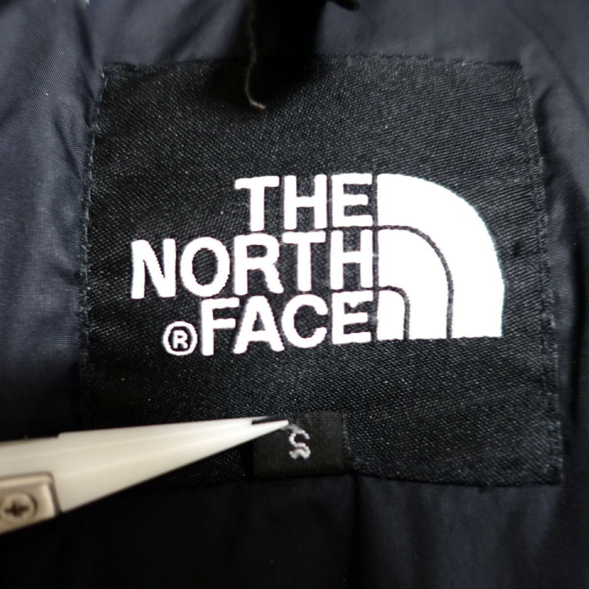 THE NORTH FACE ノースフェイス ヌプシ ダウンジャケット 700FP メンズ Sサイズ 正規品 ブルー D10347_画像6