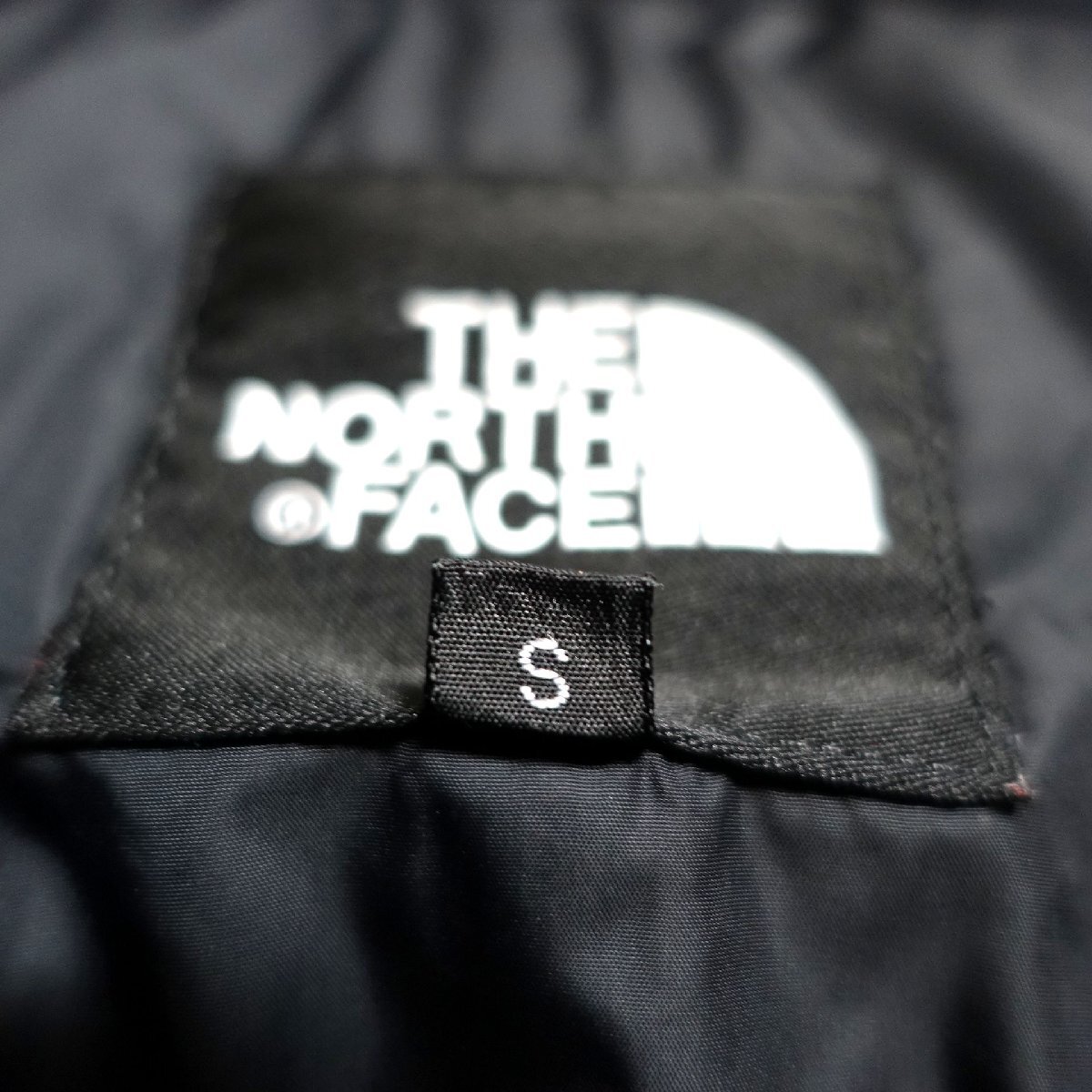 THE NORTH FACE ノースフェイス ヌプシ ダウンベスト 700FP メンズ Sサイズ 正規品 イエロー Z5764_画像6