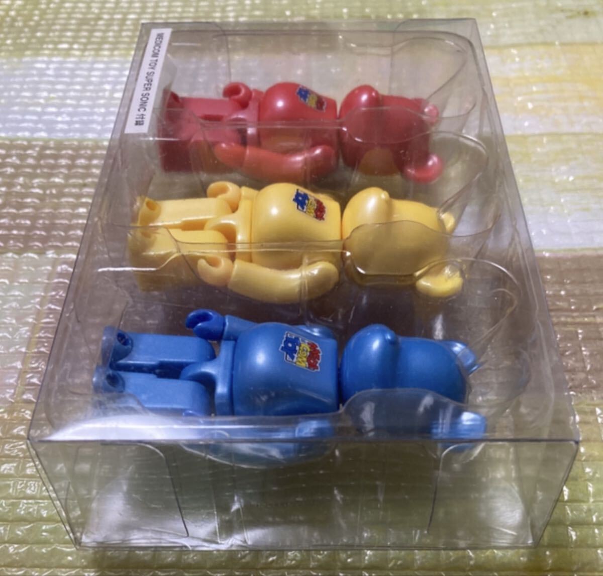 メディコムトイ★ベアブリック BE@RBRICK 100%★super sonic スーパーソニック 付録 赤黄青3体セット未開封★検索ベーシックアーティスト_画像7