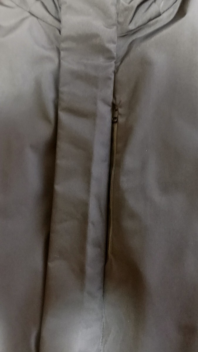 【美品】UNIQLOユニクロ☆ハイブリッドダウンコート☆ブラック☆サイズＸＳ_画像8