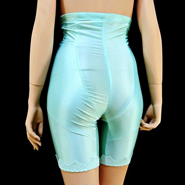 CE6-B69☆//人気の大きい82サイズ♪フロントチャック*超光沢アイスブルー☆ハイウエストガードル※一番安価な送料はゆうパケットなら250円_画像4