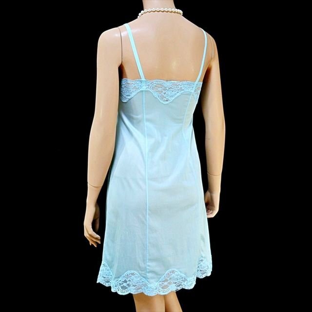 CE6-B42☆//明かいフレッシュブルー☆ナイロン100%☆素敵な花柄*伸縮性有*スリップ※一番安価な送料はゆうパケットなら250円♪_画像3