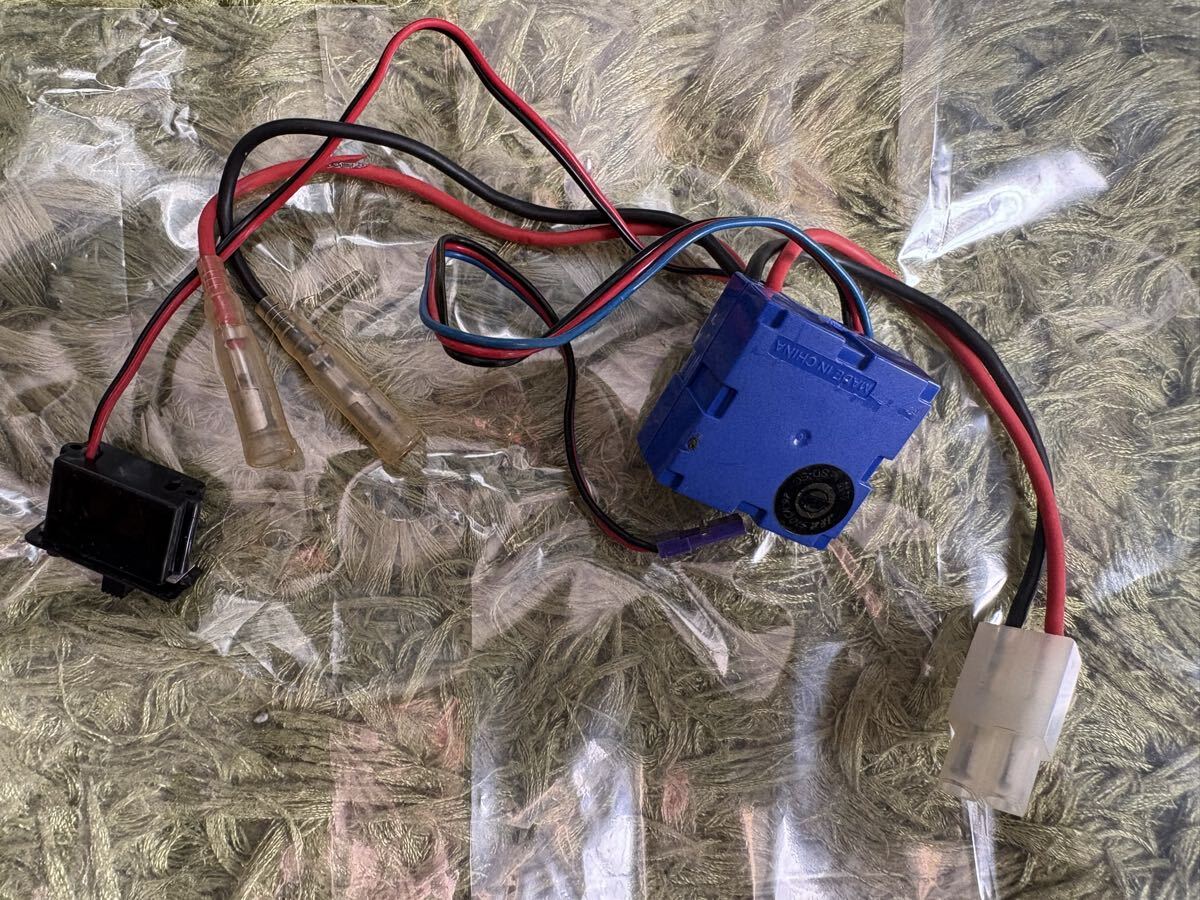 ラジコン RC アンプ BL-FORCE BL-フォース　 ESC FET サンワ　SANWA 被覆痛みあり_画像3