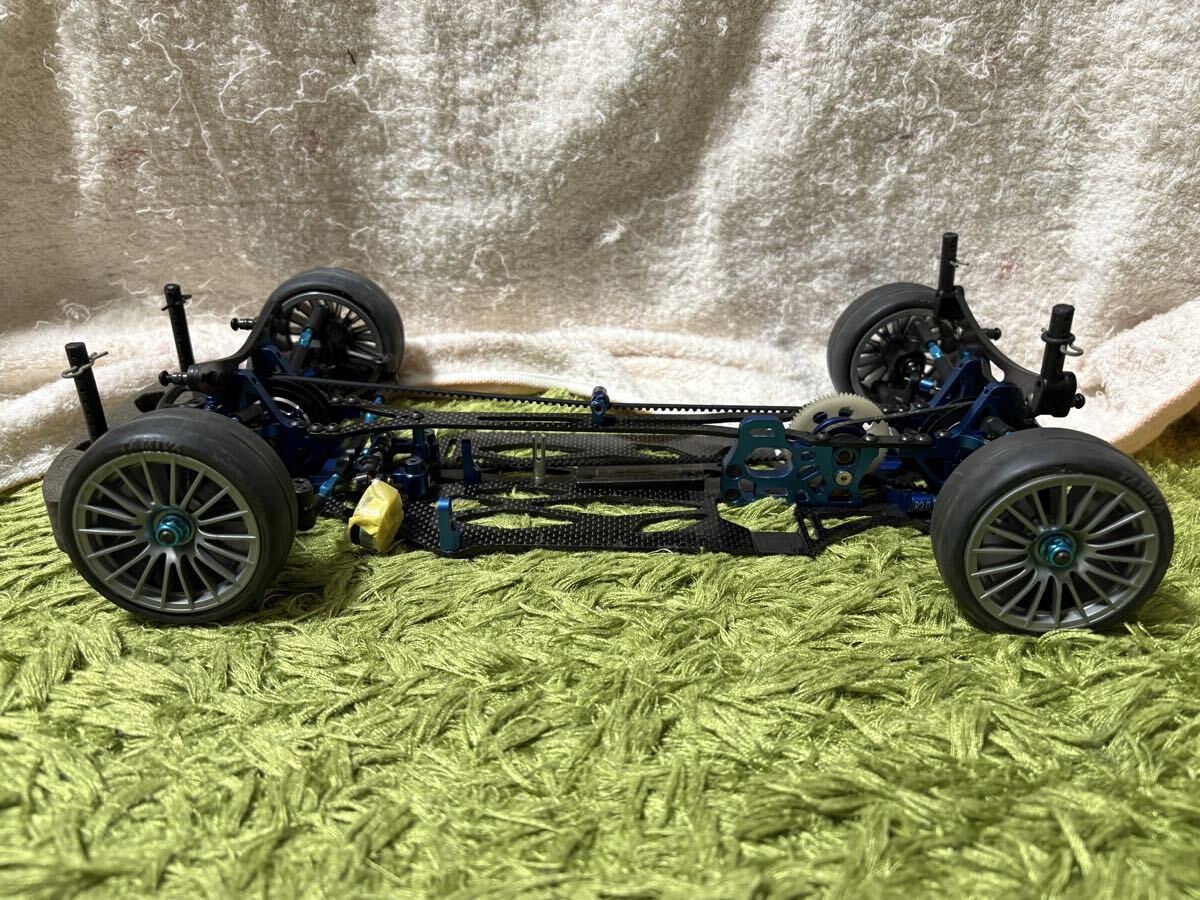 ラジコン RC シャーシ BD-5 カーボンシャーシ フロントワンウェイ スタビライザー ユニバーサルシャフト ヨコモ YOKOMO ダンパー無し_画像5