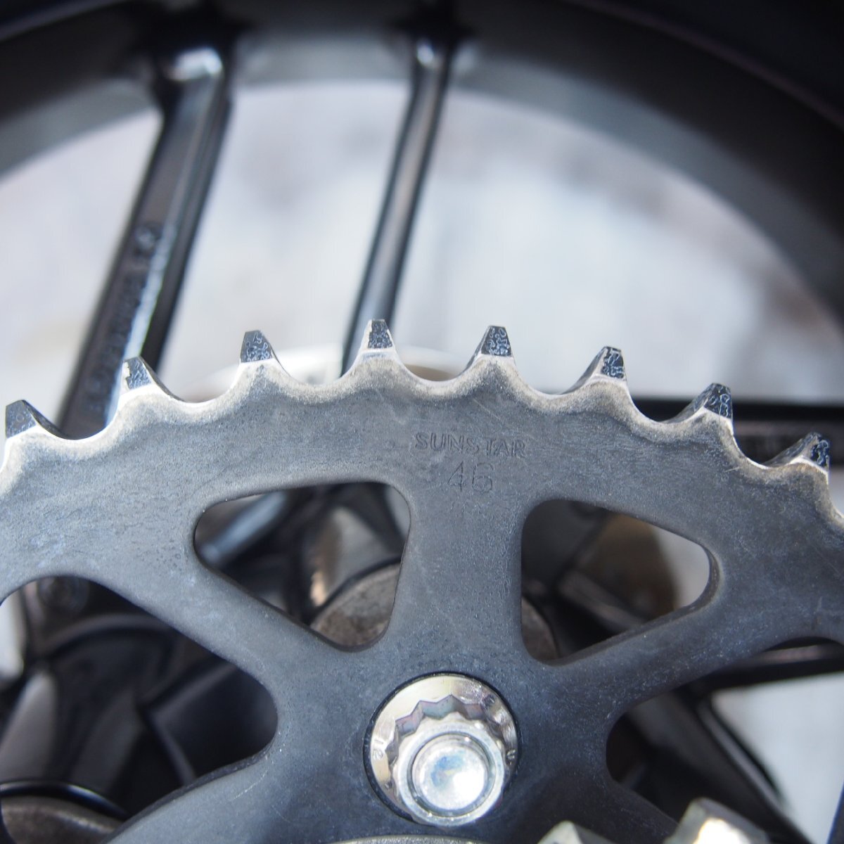 ドゥカティM821純正リアホイールsetスイングアーム付きZDMMH00AALB007×××外しモンスター821_画像8