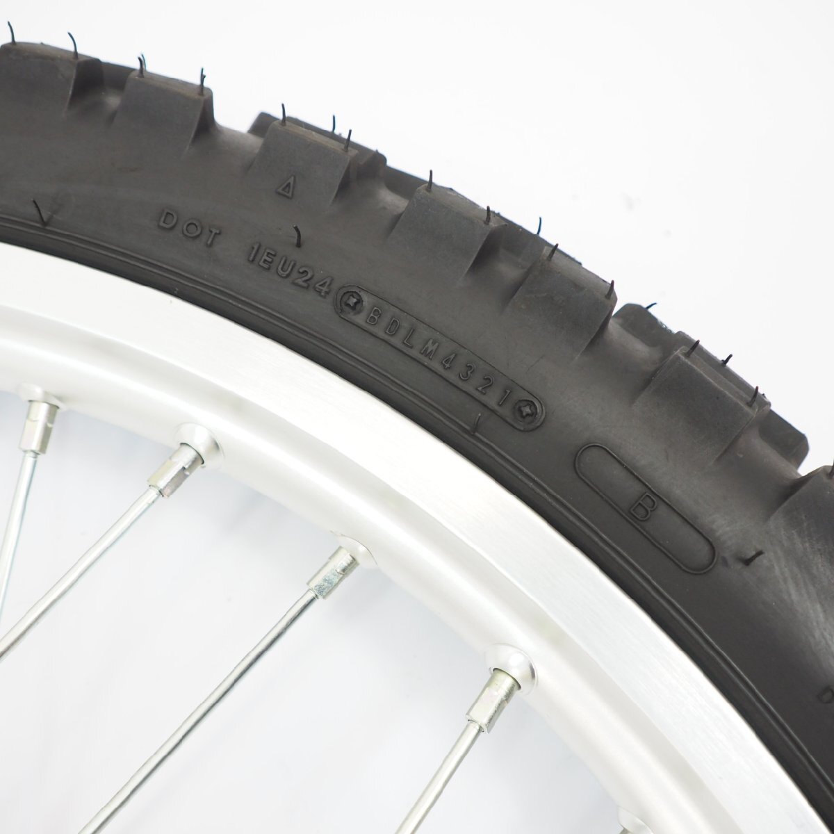 WR250R DG15J純正フロントホイール 21x1.60 3D7 フロント 前 大振れ無_画像4