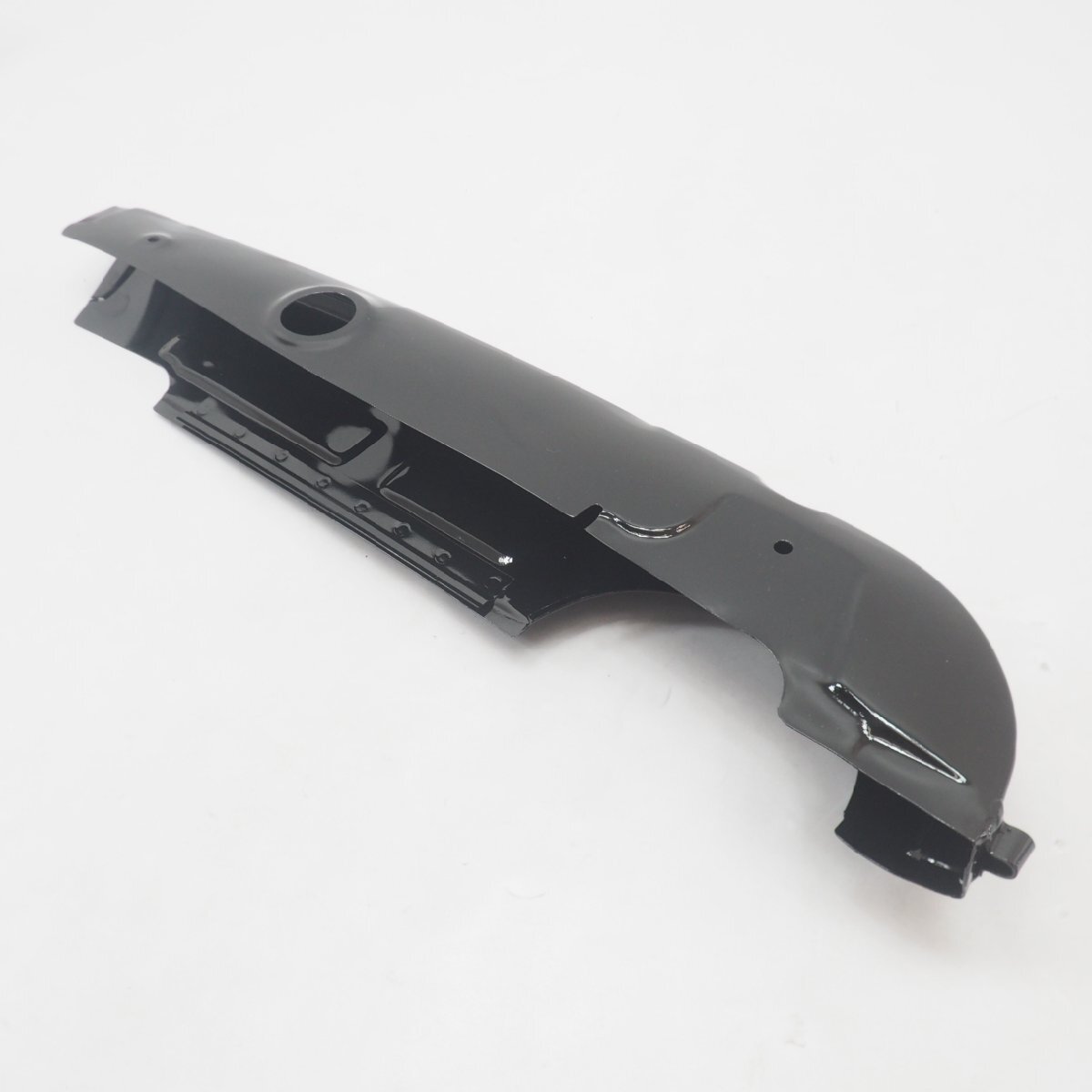 未使用 ベンリー125 C92 純正 チェーンカバー チェーンケース 上部 NOS 神社仏閣 CS92 絶版旧車 ビンテージ_画像2