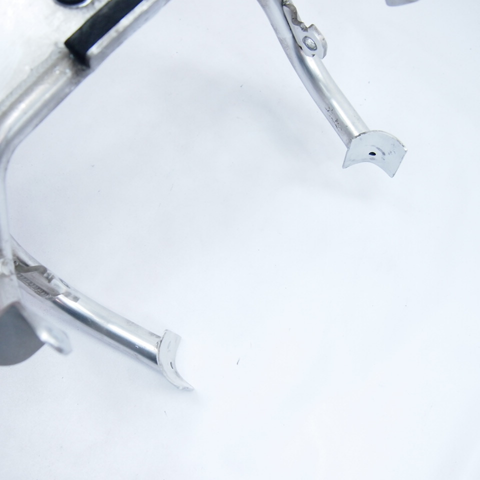 ジェベル250GPS SJ45A純正ヘッドライトガード ヘッドランプハウジング メーターステー ブラケットDJEBEL250GPS 98-04年DJEBEL250_画像6