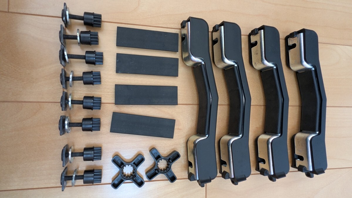 TERZO ルーフボックス　ローライダーシリーズ用 マルチクランプセット EA200 美品_画像3