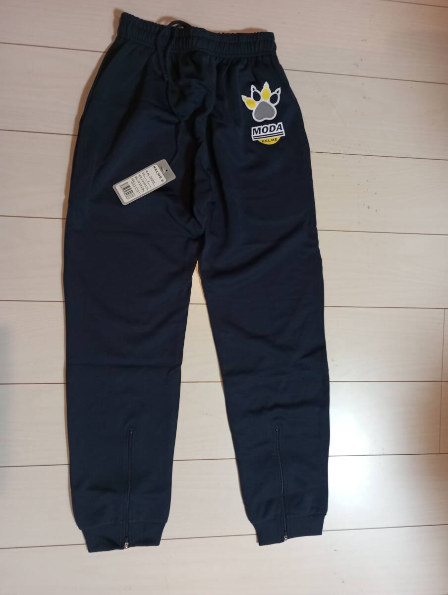 未使用即決KELMEケルメ トレーニングウェア 上下 Sサイズ ネイビー/ゴールド KC21360S_画像4