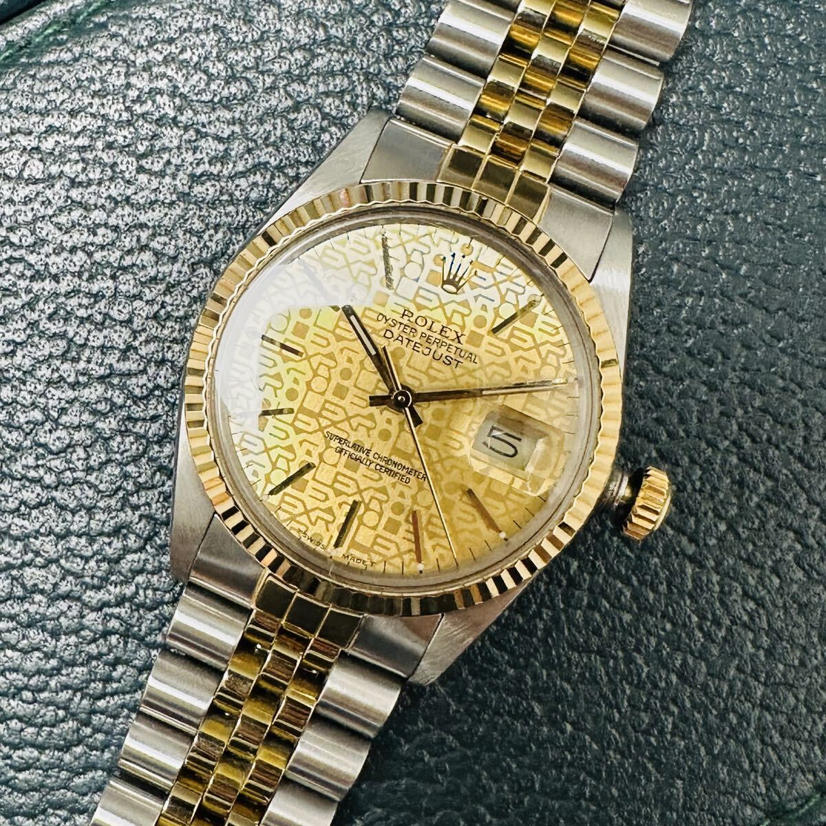 【美品】ロレックス　デイトジャスト　ゴールド コンビ16013 ROLEX ( アンティーク DATEJUST オイスター　パーペチュアル_画像6