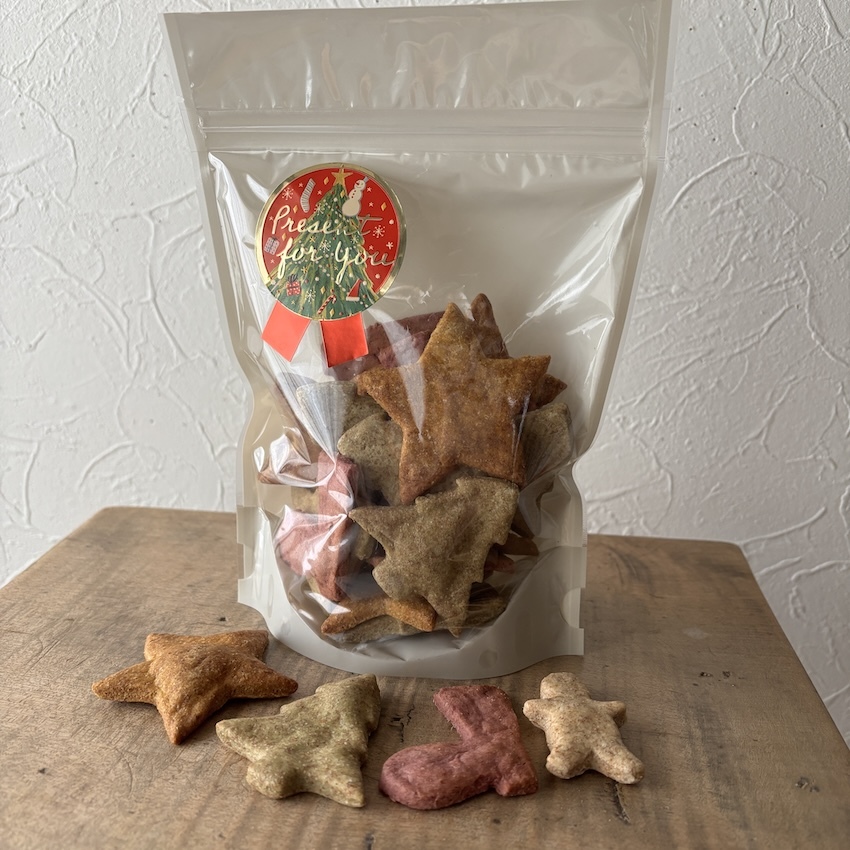 手作りドッグクッキー★クリスマスバージョン2025 無添加 無着色 焼きたてお届け 作り続けて25年 人も一緒に食べれます_画像1