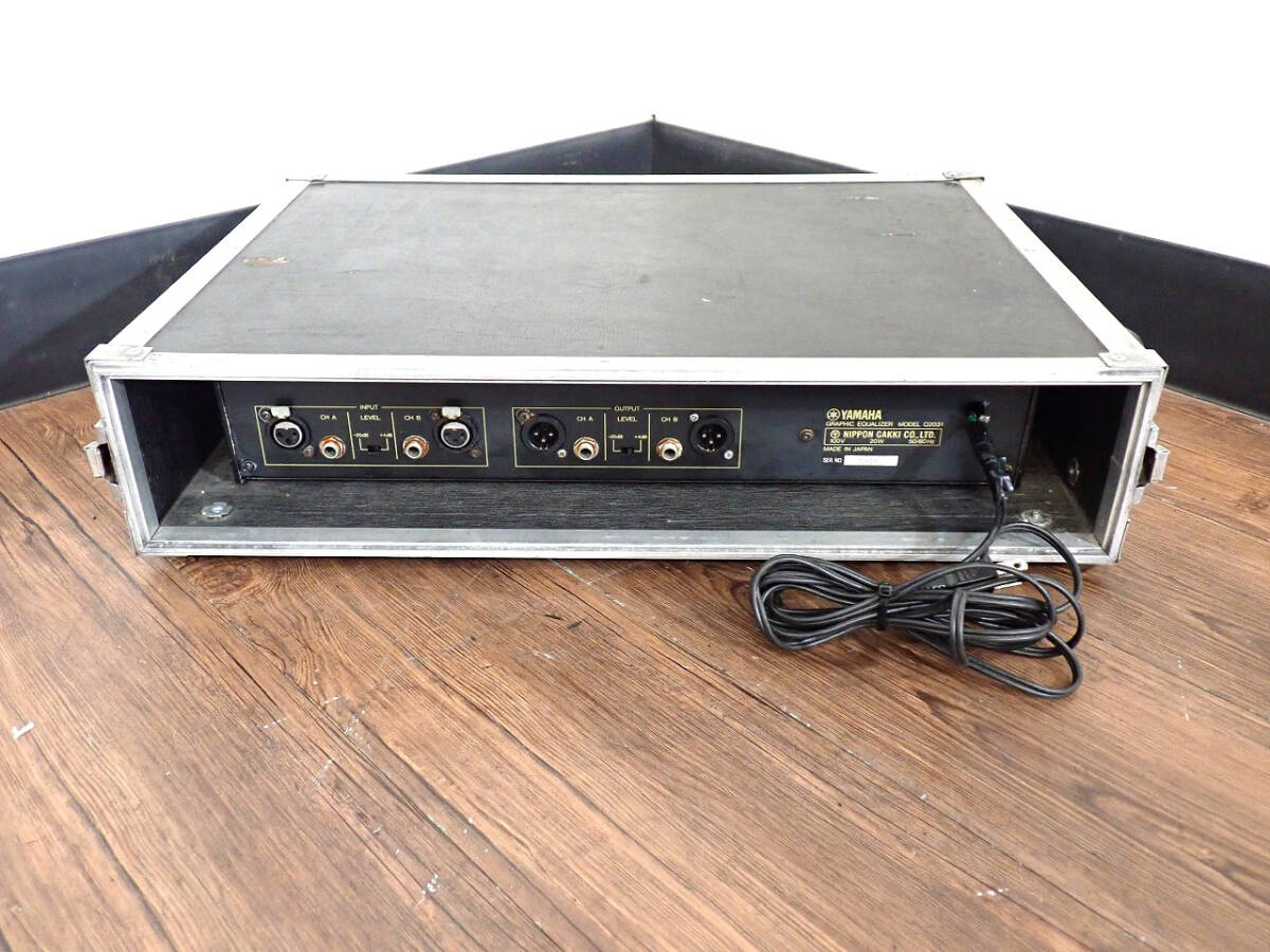 52722 б/у графика эквалайзер YAMAHA Q2031 Yamaha Graphic Equalizer 2U размер 2ch 31 частота звук оборудование аудио Junk 3