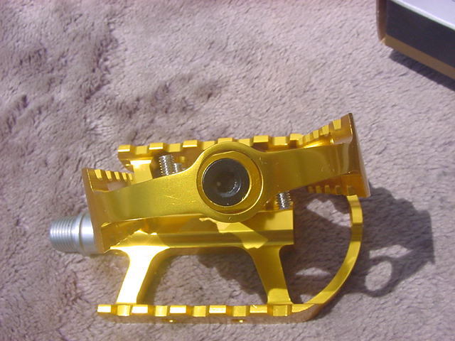 HT COMPONENTS ARS02 Pedal GD 新品未使用_画像3