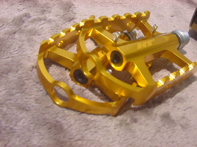 HT COMPONENTS ARS02 Pedal GD 新品未使用_画像6