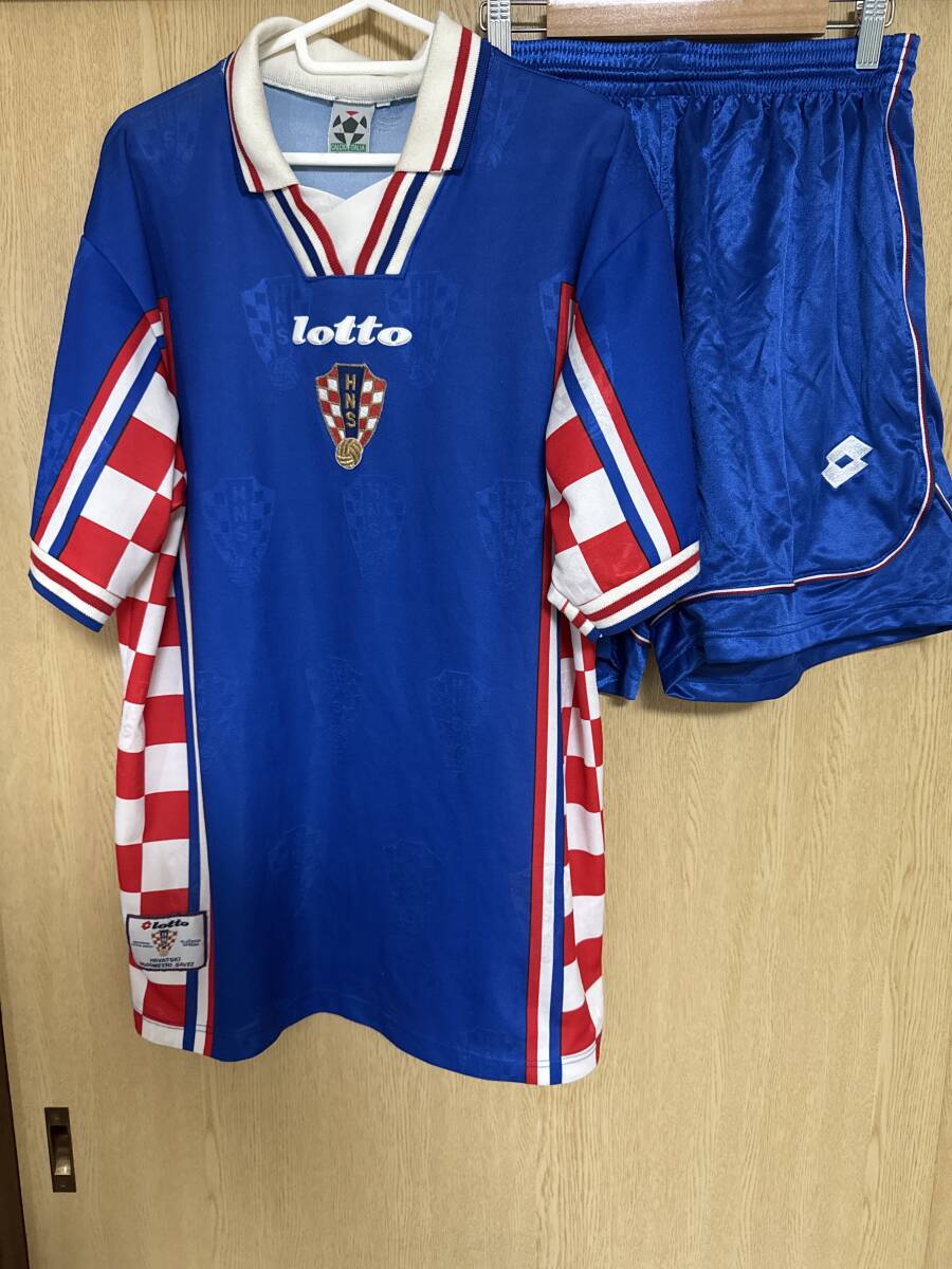 上下セット1998年　クロアチア代表　アウェイ　ユニフォーム　シューケル　ニココバチ　モドリッチ　ラキティッチ　(A516)_画像1