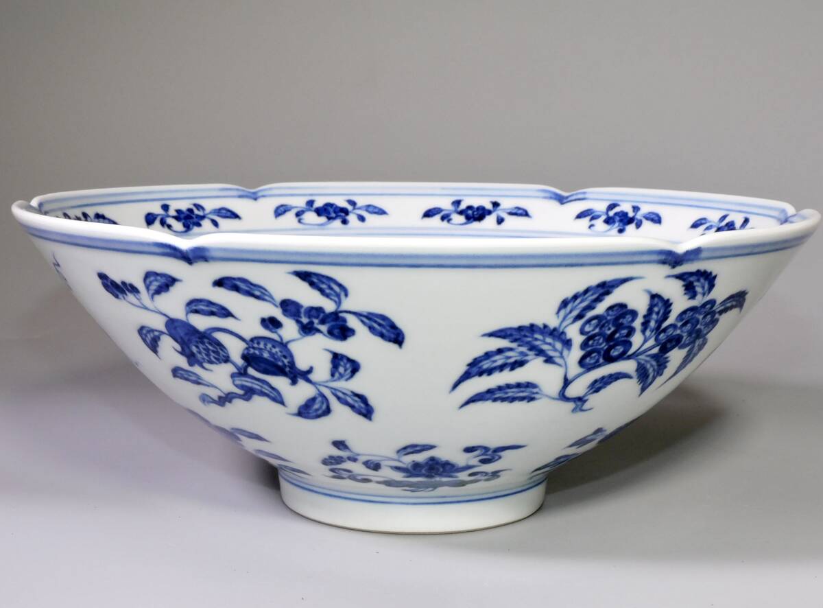 明時代　染付花果文茶碗　大明宣徳年製在銘　箱付　明　_画像2