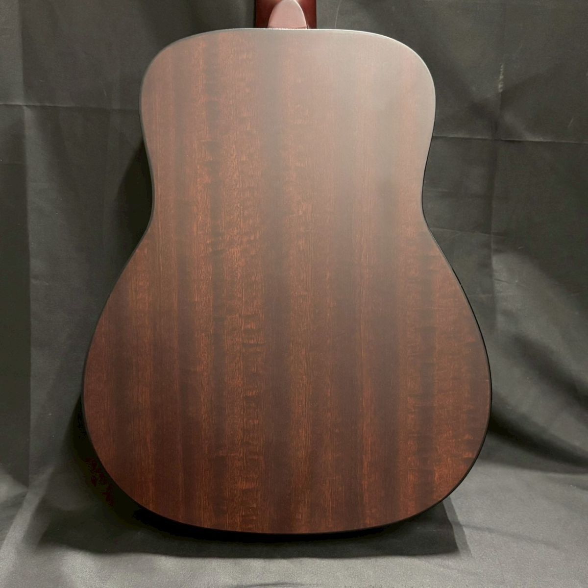 AKK604H YAMAHA Yamaha FG-Junior JR2 Mini акустическая гитара струнные инструменты оттенок коричневого мягкий чехол имеется 