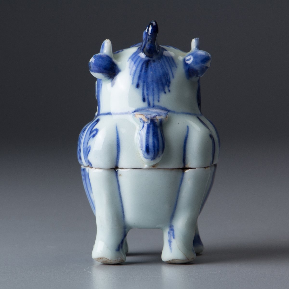 【五】古染付 青花獅子香炉 明末-清初 箱付_画像5