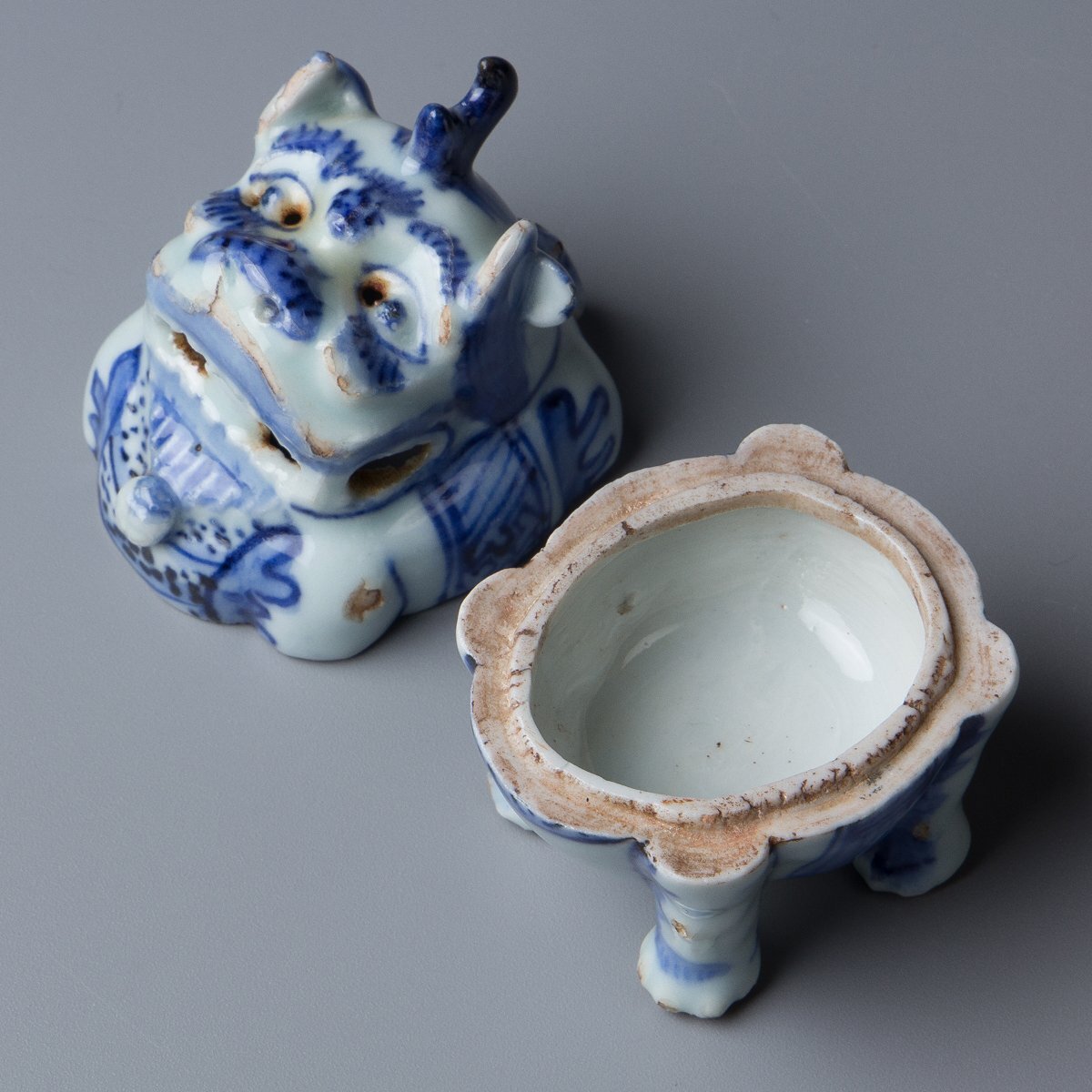 【五】古染付 青花獅子香炉 明末-清初 箱付_画像8