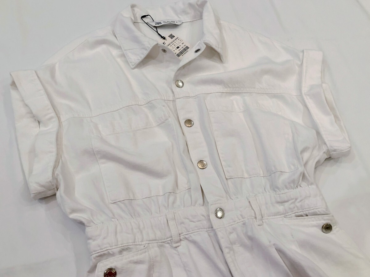  【新品タグ付き】 ZARA ザラ デニム オーバーオール ジャンプスーツ レディース ショートパンツ ホワイト_画像4