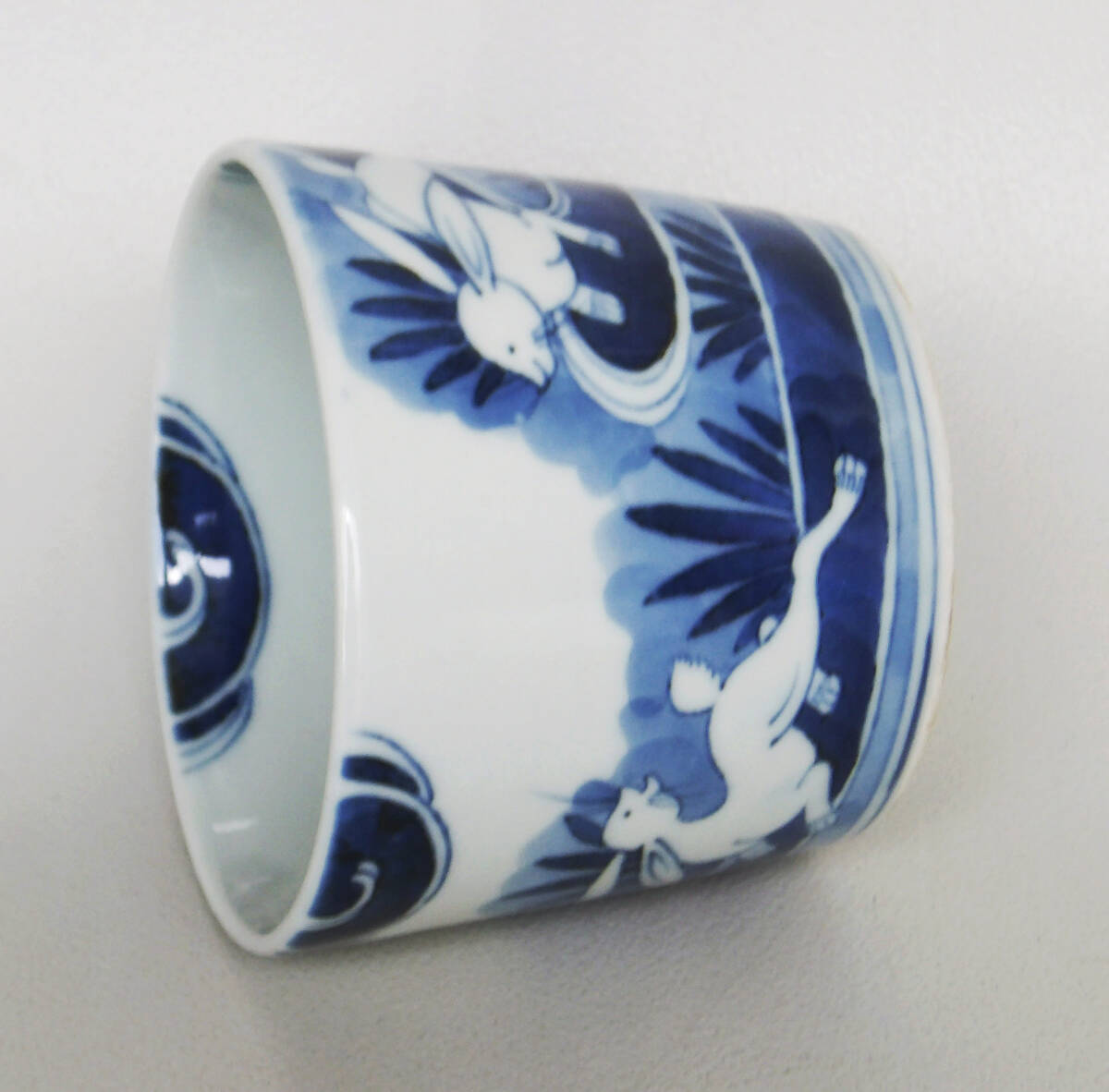 染付　波兎の図　蕎麦猪口_画像4