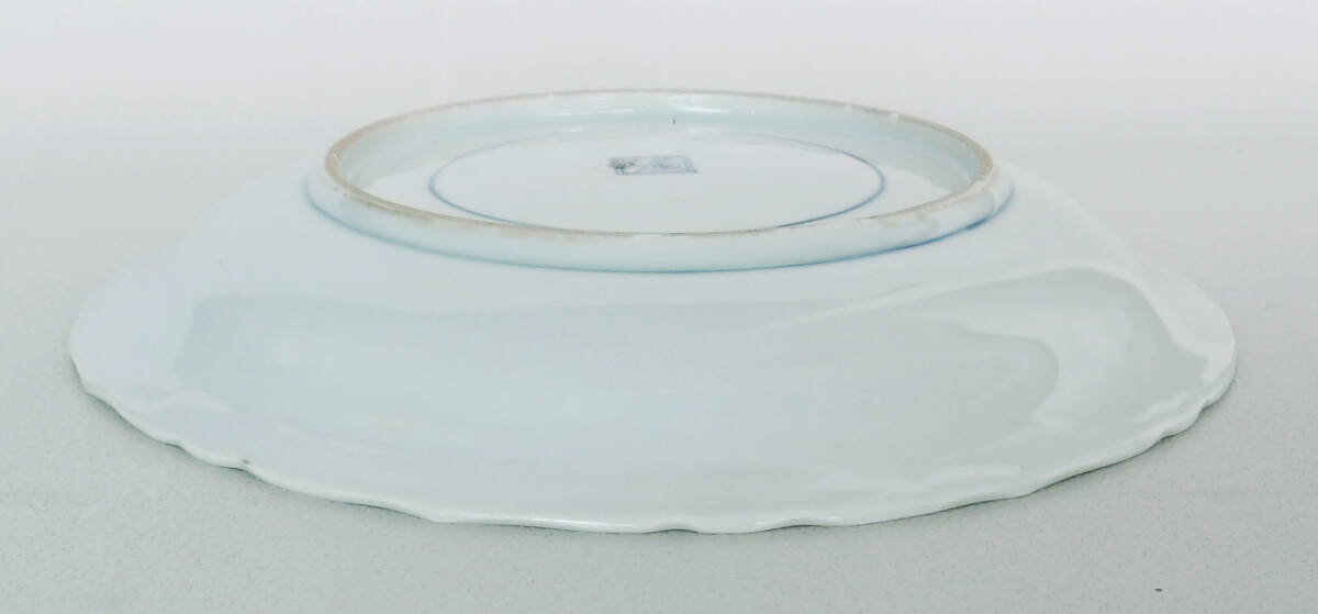 染付　陽刻　鴛鴦の図　中皿_画像9