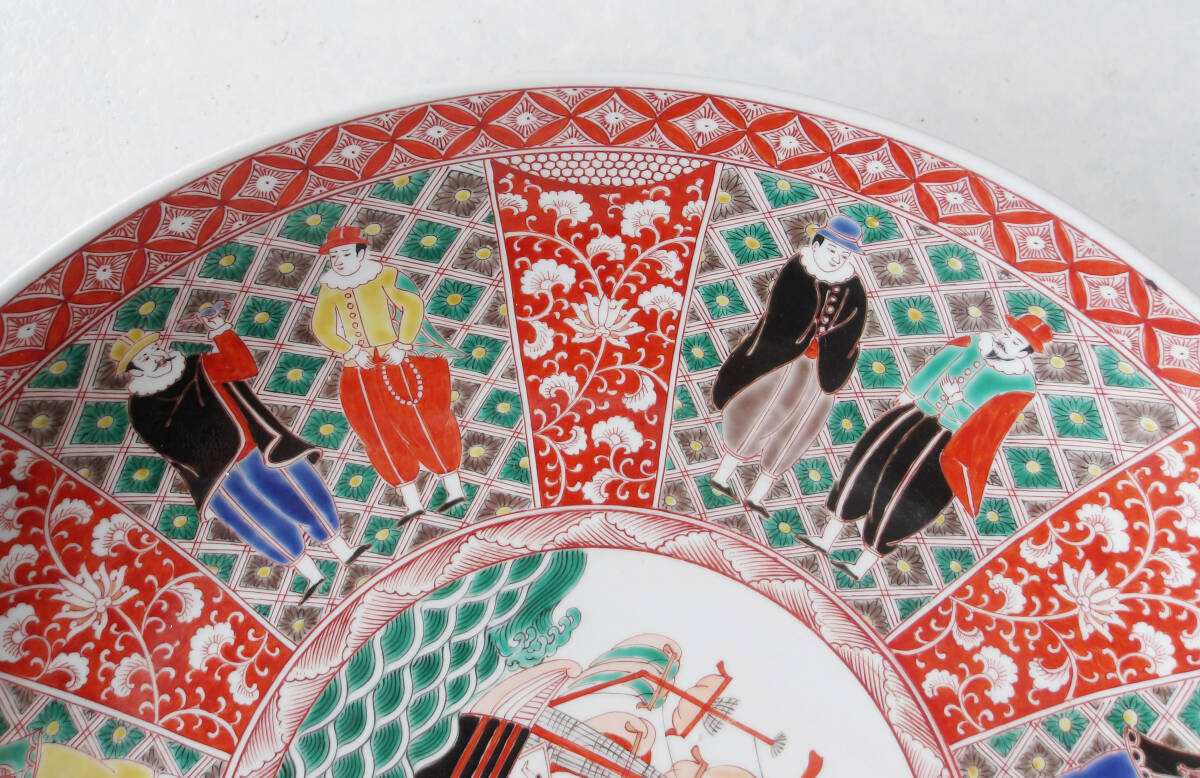 色絵　ラッタン人　帆船の図　大皿_画像5