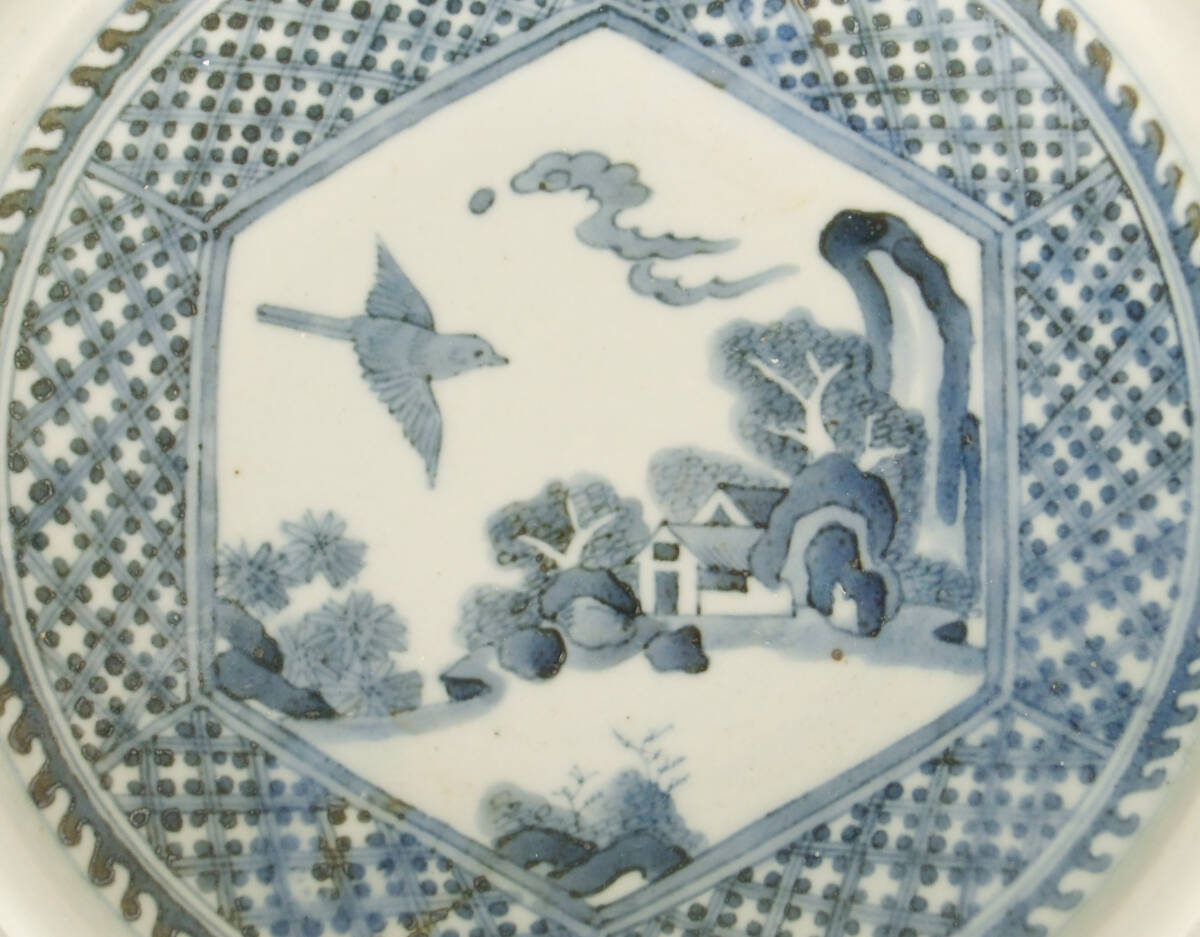 染付　風景と鳥の図　中皿_画像2
