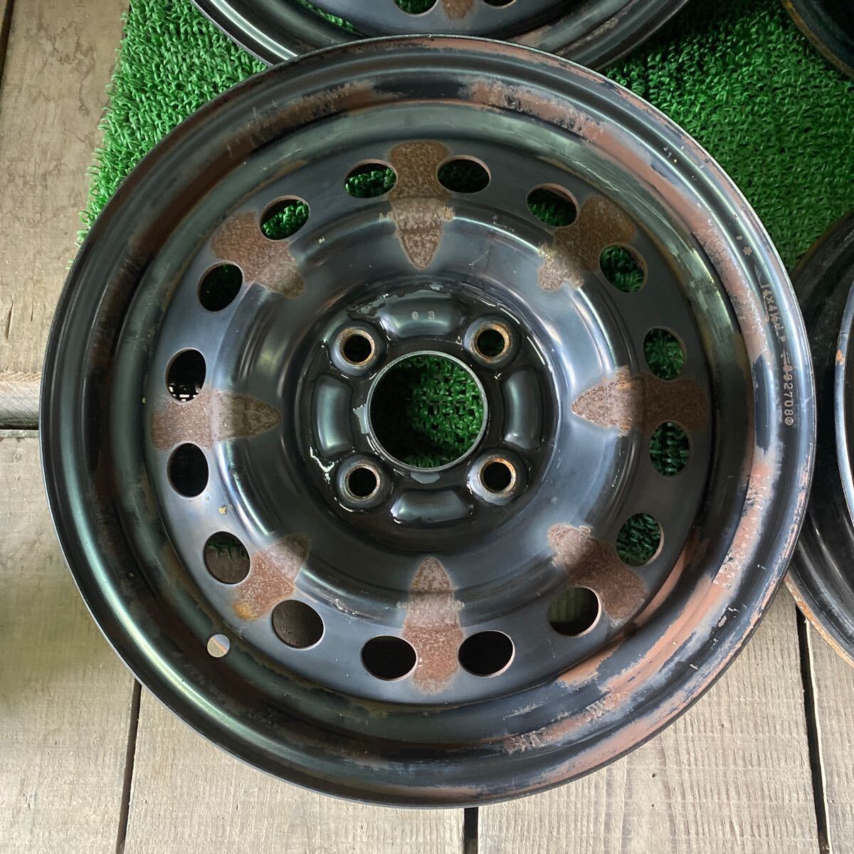 スバル SUBARU純正ホイール ステラ サンバー 14インチ 14×4.5J+45 PCD100-4H ハブ;59mm 沖縄離島発送不可_画像2